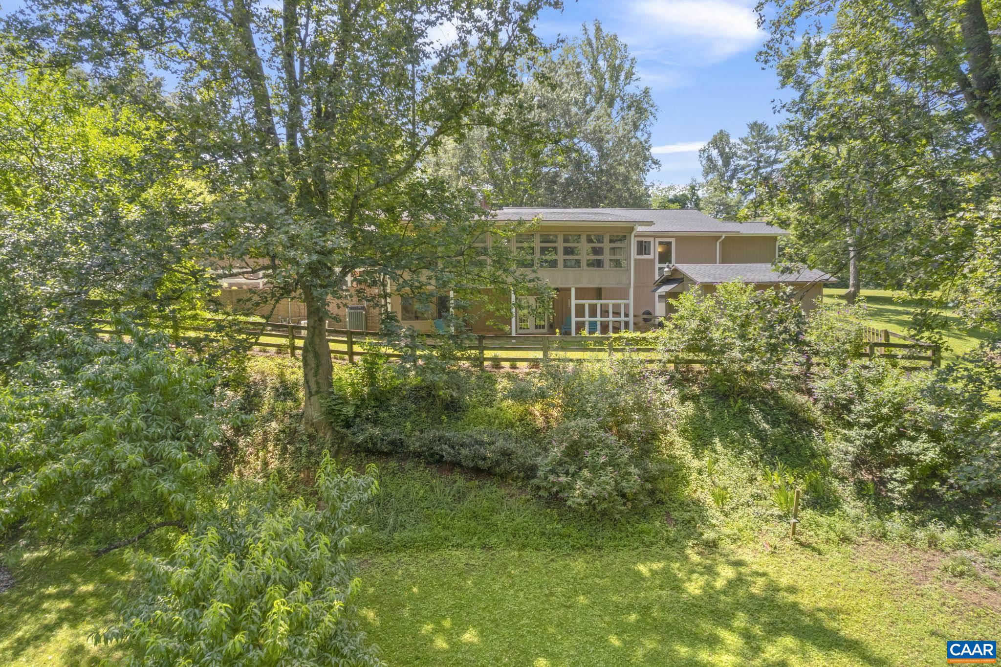 310 GLOUCESTER RD, CHARLOTTESVILLE, Virginia 22901, 4 Bedrooms Bedrooms, ,3 BathroomsBathrooms,Residential,310 GLOUCESTER RD,666174 MLS # 666174