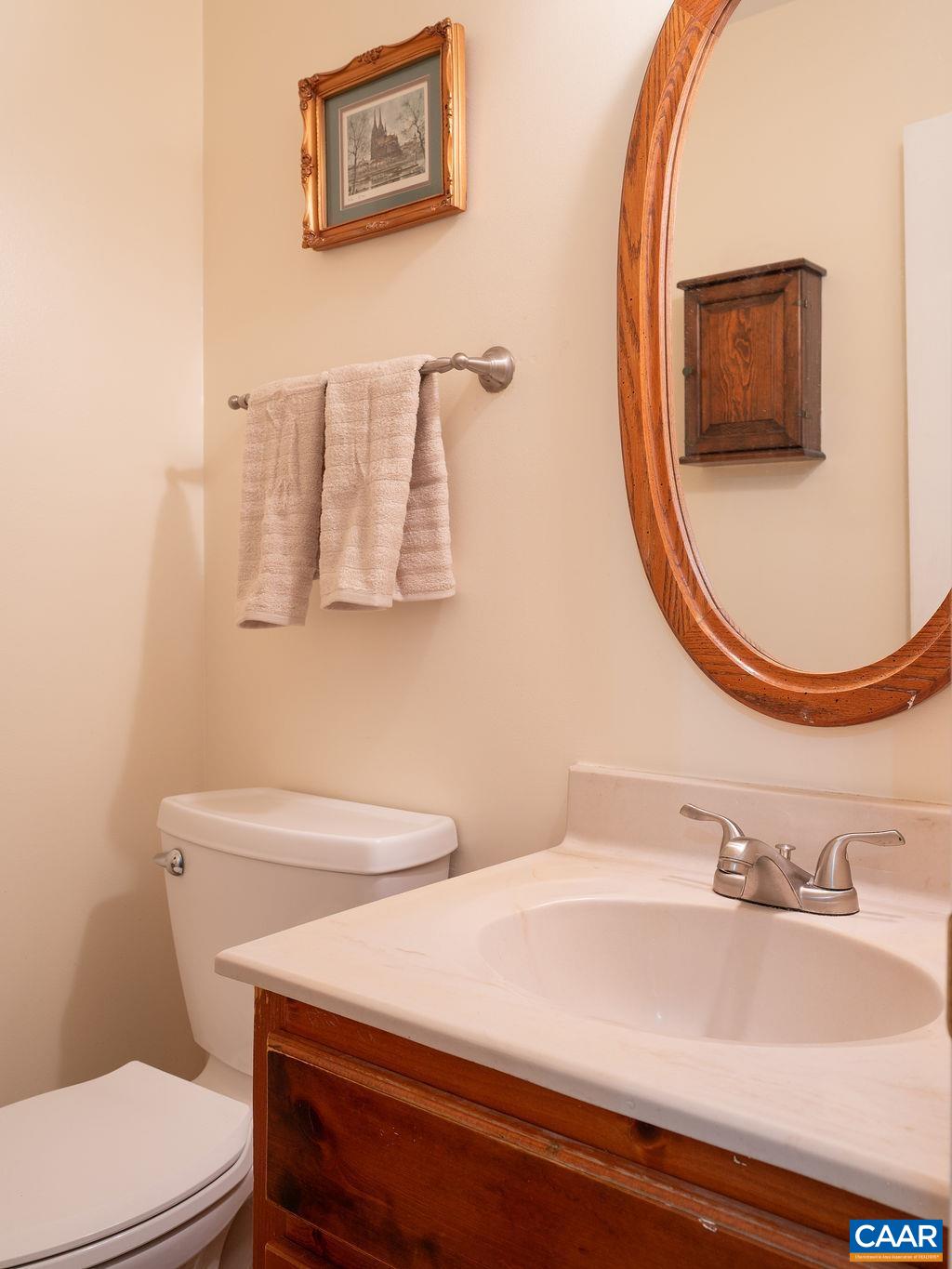 1754 HEARTHGLOW LN, CHARLOTTESVILLE, Virginia 22901, 4 Bedrooms Bedrooms, ,2 BathroomsBathrooms,Residential,1754 HEARTHGLOW LN,666193 MLS # 666193