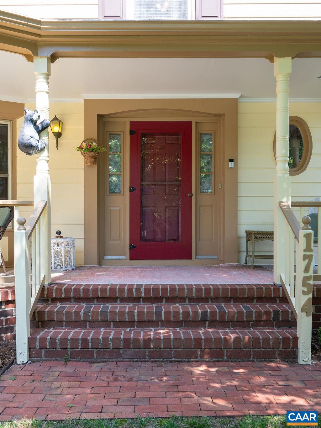 1754 HEARTHGLOW LN, CHARLOTTESVILLE, Virginia 22901, 4 Bedrooms Bedrooms, ,2 BathroomsBathrooms,Residential,1754 HEARTHGLOW LN,666193 MLS # 666193