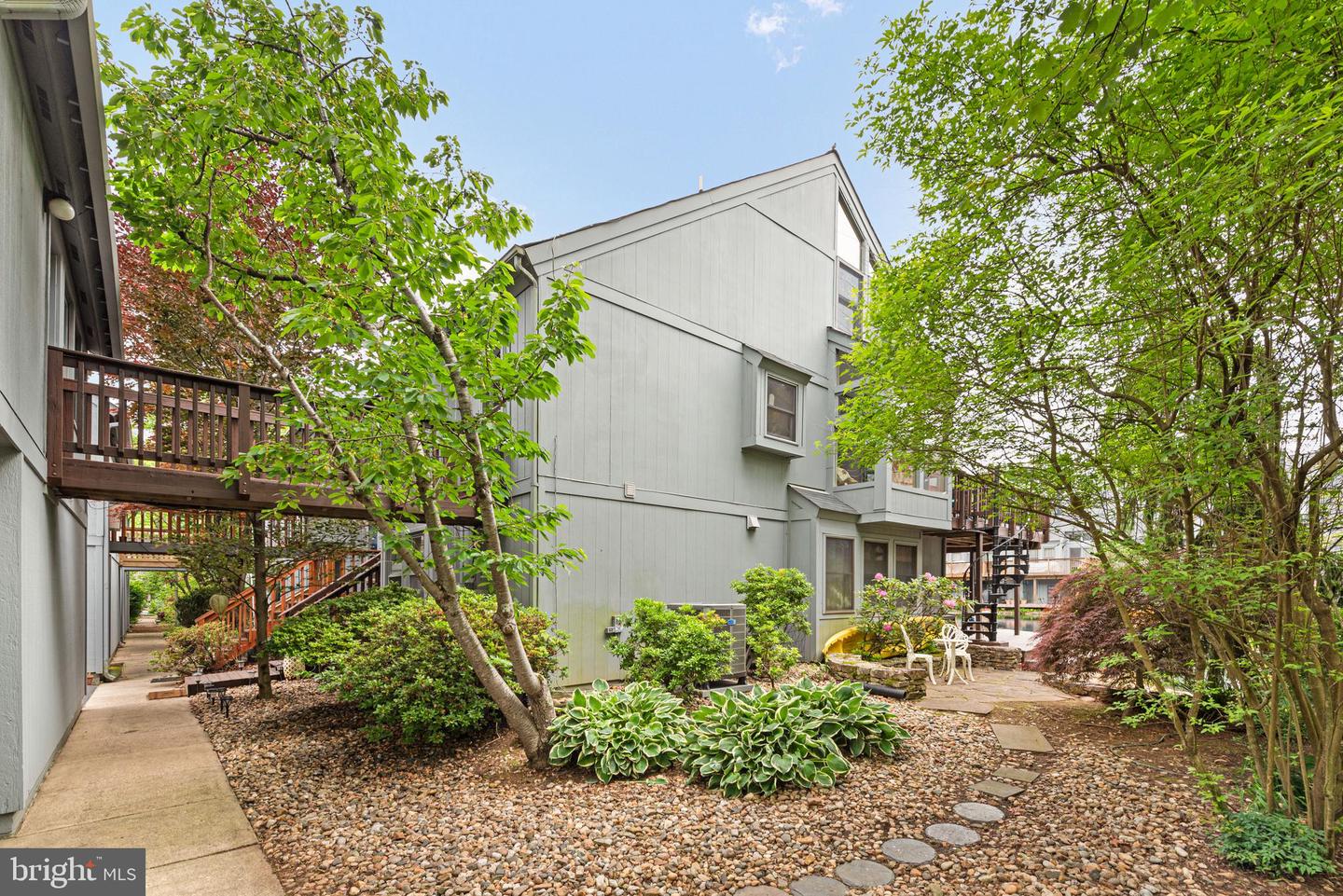 11150 GLADE DR, RESTON, Virginia 20191, 4 Bedrooms Bedrooms, ,3 BathroomsBathrooms,Residential,For sale,11150 GLADE DR,VAFX2204580 MLS # VAFX2204580