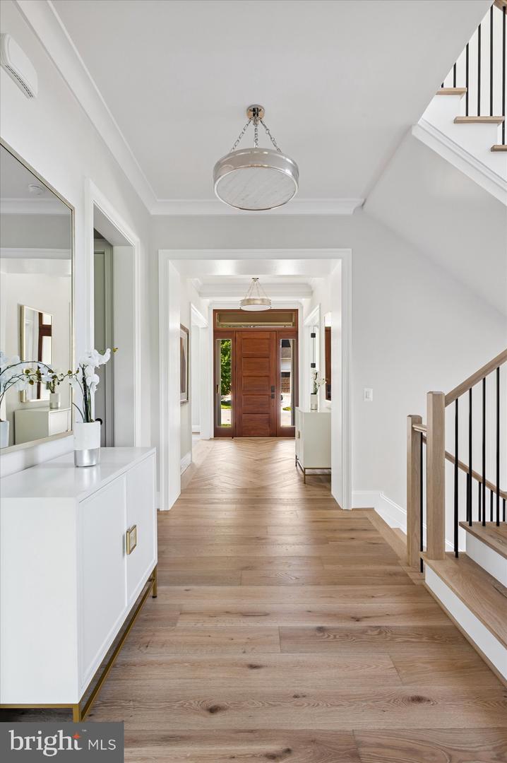 3609 N UPLAND ST, ARLINGTON, Virginia 22207, 6 Bedrooms Bedrooms, ,6 BathroomsBathrooms,Residential,For sale,3609 N UPLAND ST,VAAR2053048 MLS # VAAR2053048