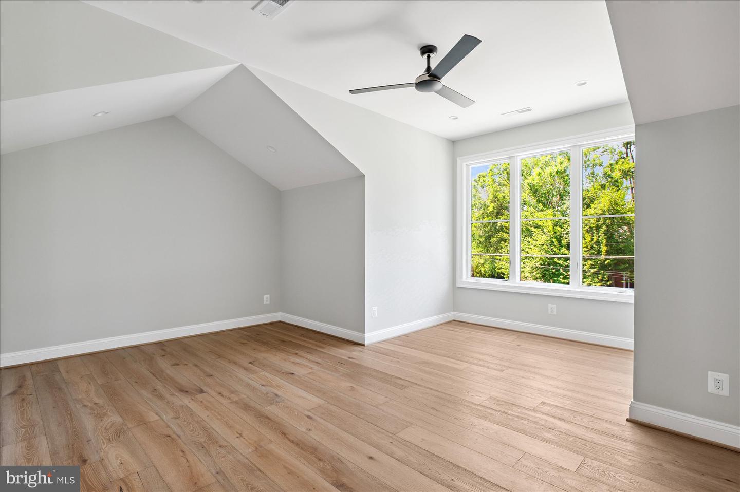 3609 N UPLAND ST, ARLINGTON, Virginia 22207, 6 Bedrooms Bedrooms, ,6 BathroomsBathrooms,Residential,For sale,3609 N UPLAND ST,VAAR2053048 MLS # VAAR2053048