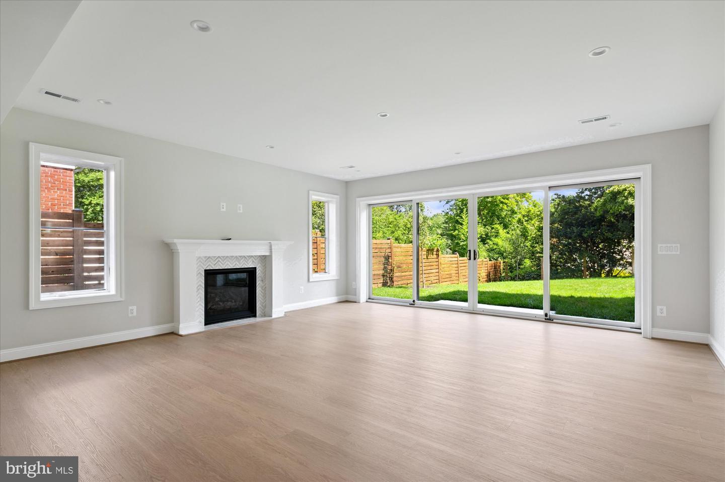 3609 N UPLAND ST, ARLINGTON, Virginia 22207, 6 Bedrooms Bedrooms, ,6 BathroomsBathrooms,Residential,For sale,3609 N UPLAND ST,VAAR2053048 MLS # VAAR2053048