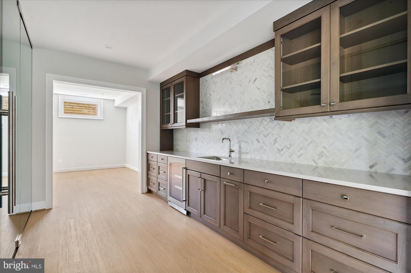 3609 N UPLAND ST, ARLINGTON, Virginia 22207, 6 Bedrooms Bedrooms, ,6 BathroomsBathrooms,Residential,For sale,3609 N UPLAND ST,VAAR2053048 MLS # VAAR2053048