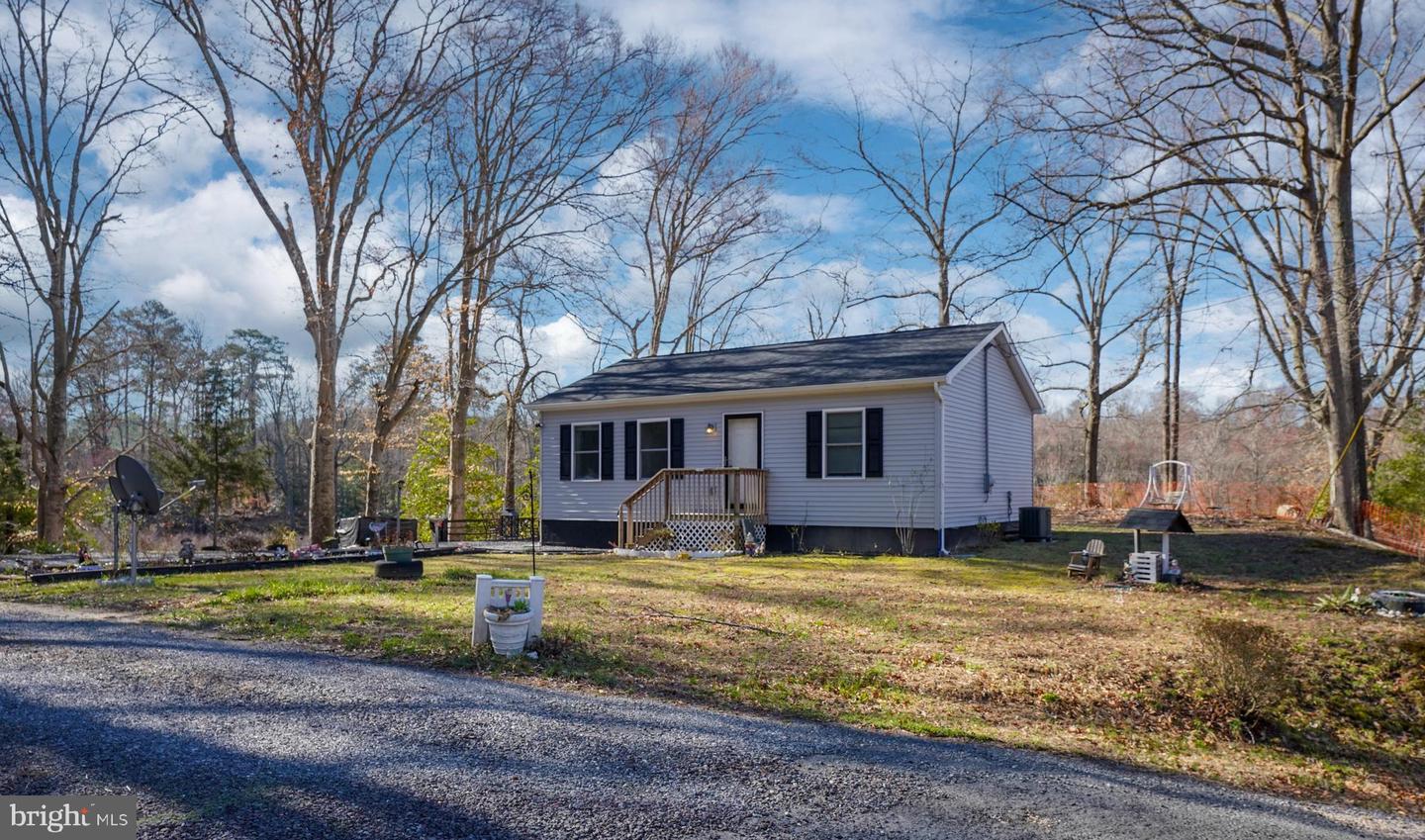 11019 COZY CT, KING GEORGE, Virginia 22485, 3 Bedrooms Bedrooms, ,2 BathroomsBathrooms,Residential,For sale,11019 COZY CT,VAKG2006114 MLS # VAKG2006114
