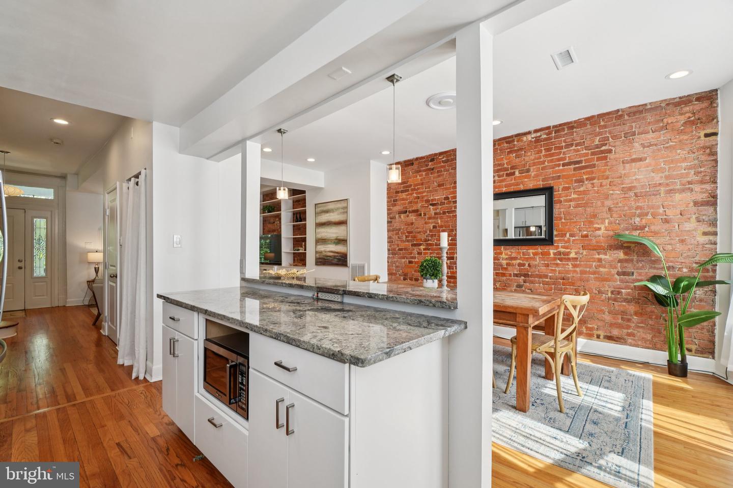 106 15TH ST SE, WASHINGTON, District Of Columbia 20003, 4 Bedrooms Bedrooms, ,2 BathroomsBathrooms,Residential,For sale,106 15TH ST SE,DCDC2189318 MLS # DCDC2189318