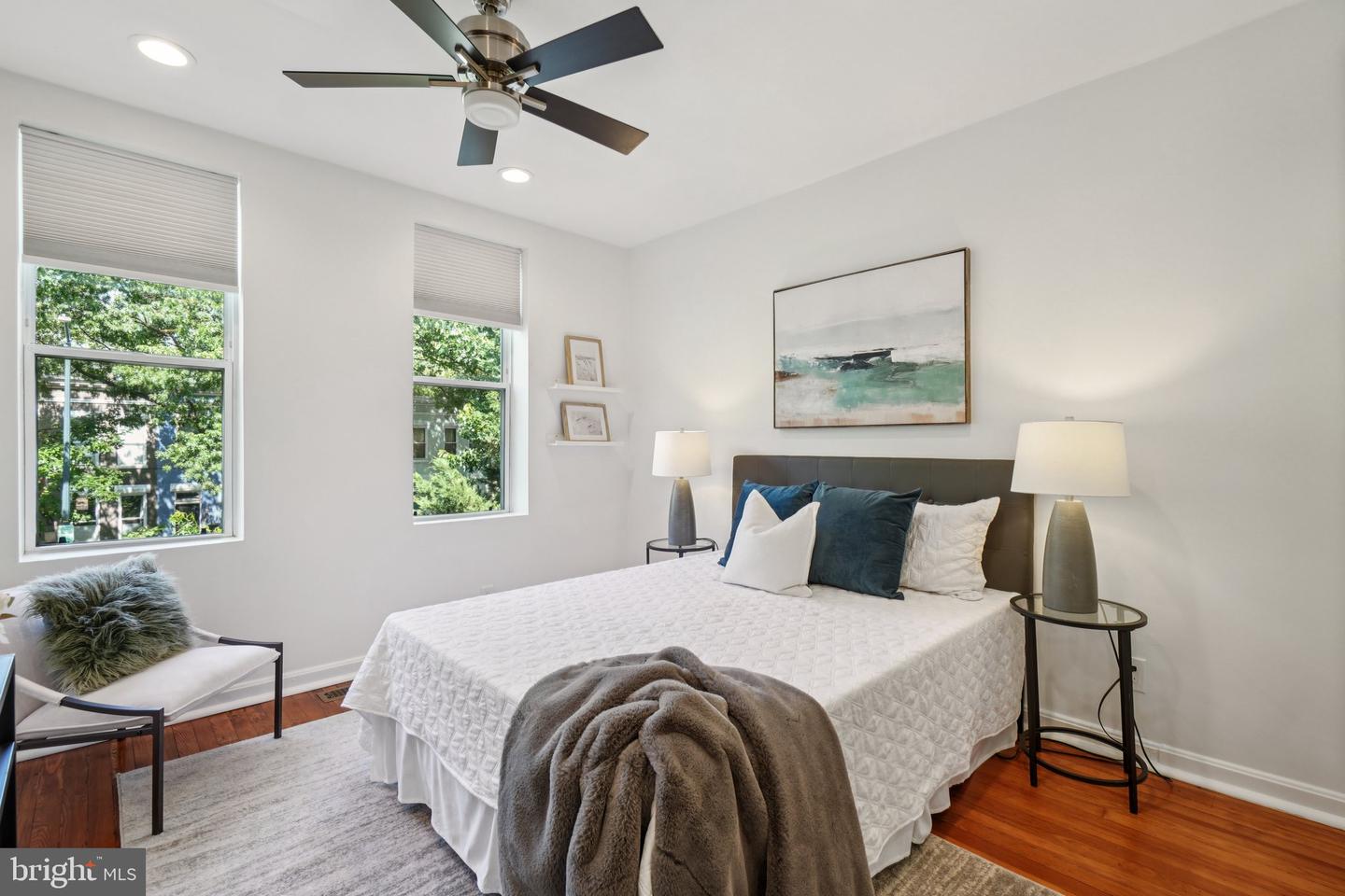 106 15TH ST SE, WASHINGTON, District Of Columbia 20003, 4 Bedrooms Bedrooms, ,2 BathroomsBathrooms,Residential,For sale,106 15TH ST SE,DCDC2189318 MLS # DCDC2189318