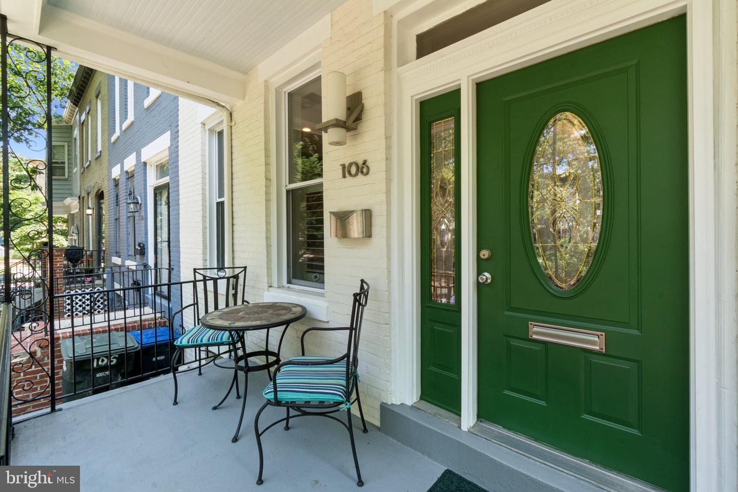 106 15TH ST SE, WASHINGTON, District Of Columbia 20003, 4 Bedrooms Bedrooms, ,2 BathroomsBathrooms,Residential,For sale,106 15TH ST SE,DCDC2189318 MLS # DCDC2189318