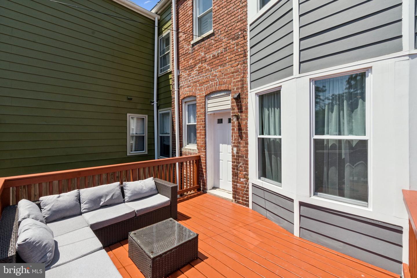 106 15TH ST SE, WASHINGTON, District Of Columbia 20003, 4 Bedrooms Bedrooms, ,2 BathroomsBathrooms,Residential,For sale,106 15TH ST SE,DCDC2189318 MLS # DCDC2189318