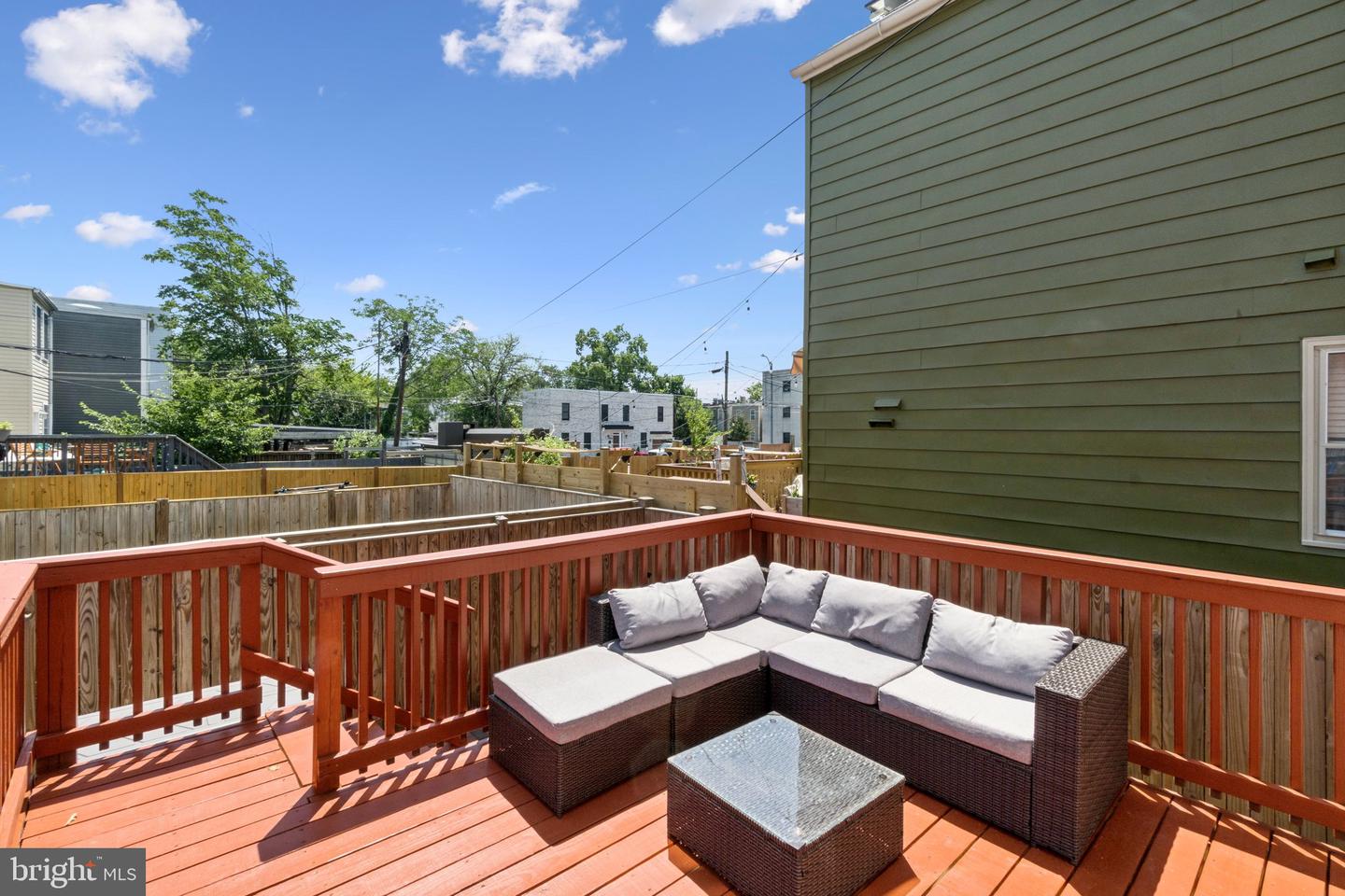106 15TH ST SE, WASHINGTON, District Of Columbia 20003, 4 Bedrooms Bedrooms, ,2 BathroomsBathrooms,Residential,For sale,106 15TH ST SE,DCDC2189318 MLS # DCDC2189318
