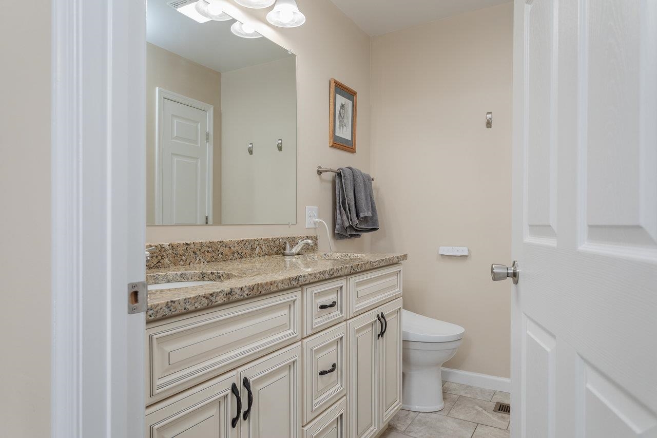 106 AUGUSTA AVE, GROTTOES, Virginia 24441, 3 Bedrooms Bedrooms, ,2 BathroomsBathrooms,Residential,106 AUGUSTA AVE,666195 MLS # 666195