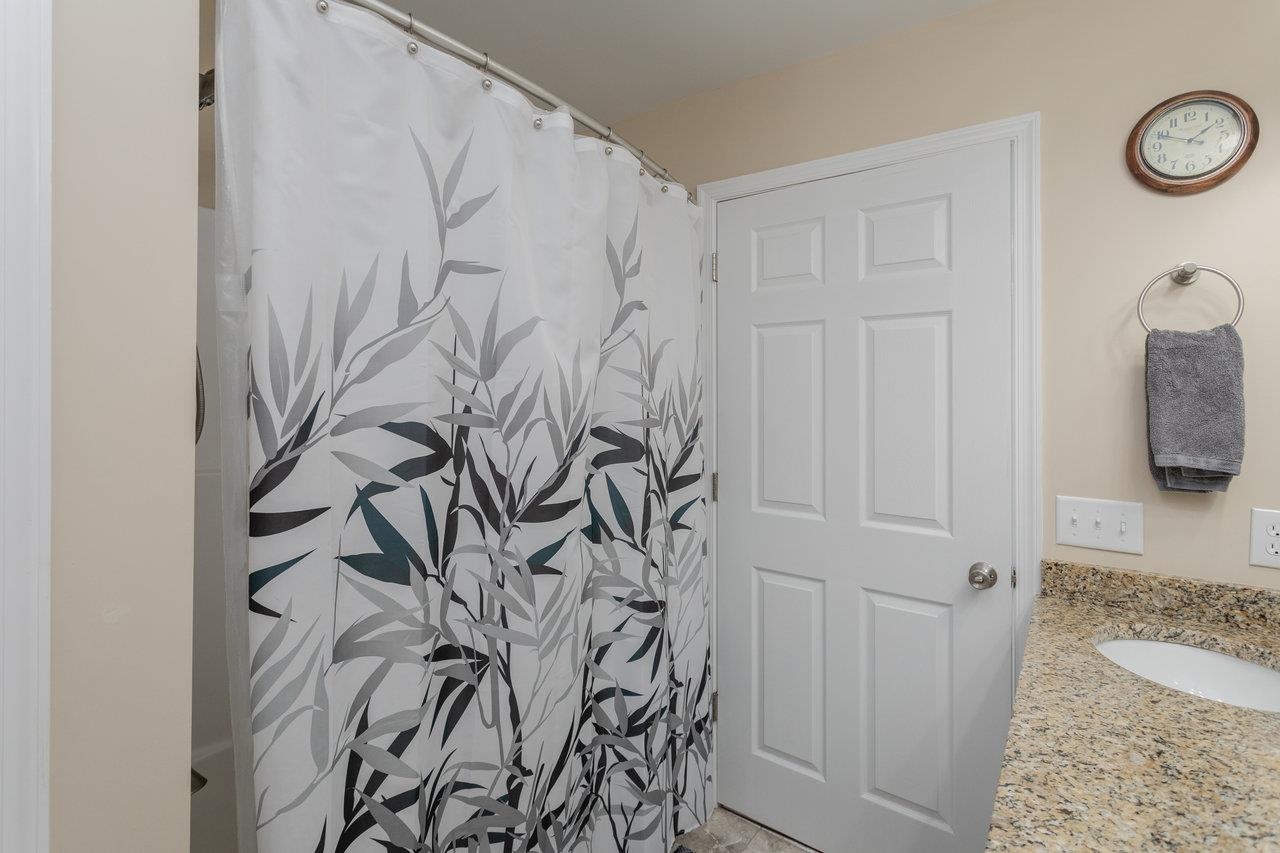 106 AUGUSTA AVE, GROTTOES, Virginia 24441, 3 Bedrooms Bedrooms, ,2 BathroomsBathrooms,Residential,106 AUGUSTA AVE,666195 MLS # 666195