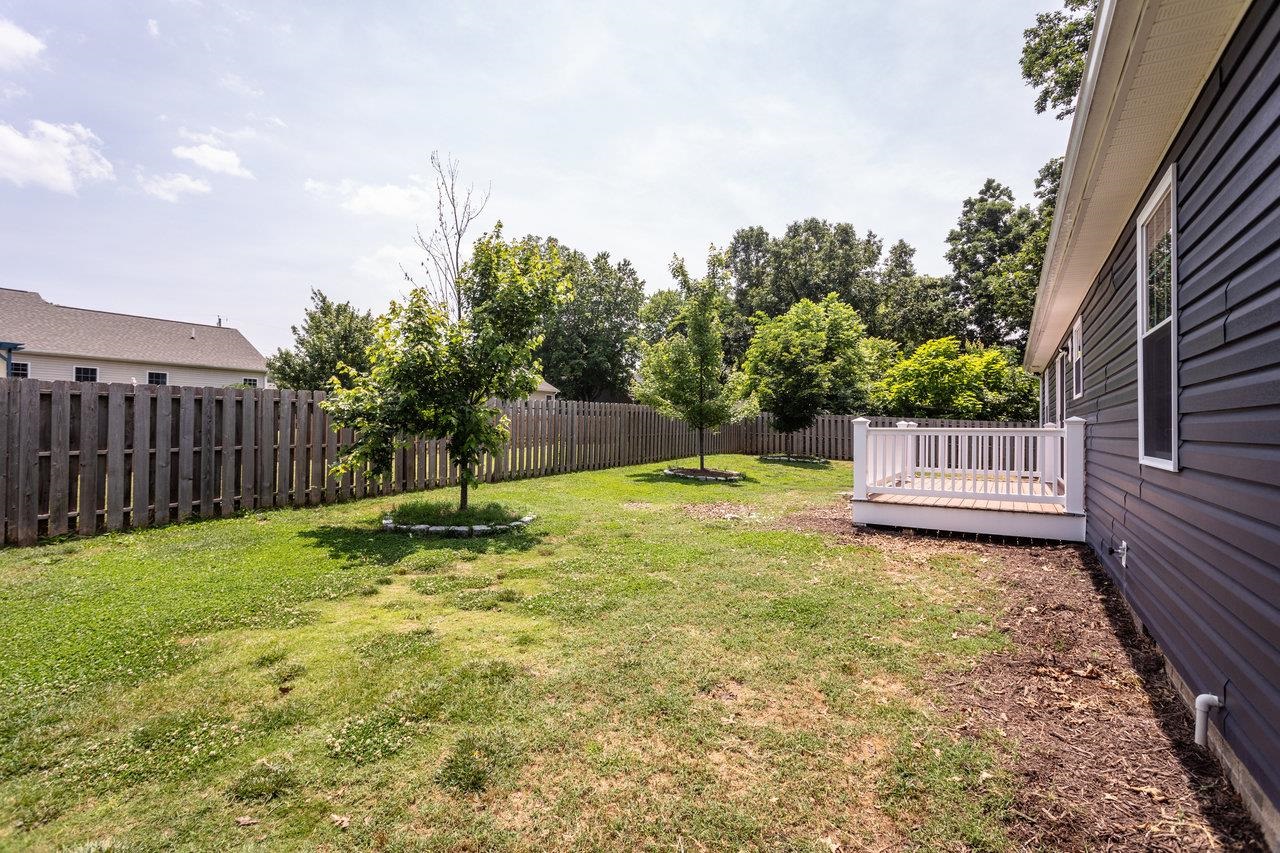 106 AUGUSTA AVE, GROTTOES, Virginia 24441, 3 Bedrooms Bedrooms, ,2 BathroomsBathrooms,Residential,106 AUGUSTA AVE,666195 MLS # 666195