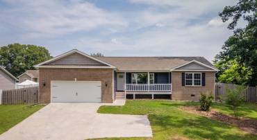 106 AUGUSTA AVE, GROTTOES, Virginia 24441, 3 Bedrooms Bedrooms, ,2 BathroomsBathrooms,Residential,106 AUGUSTA AVE,666195 MLS # 666195
