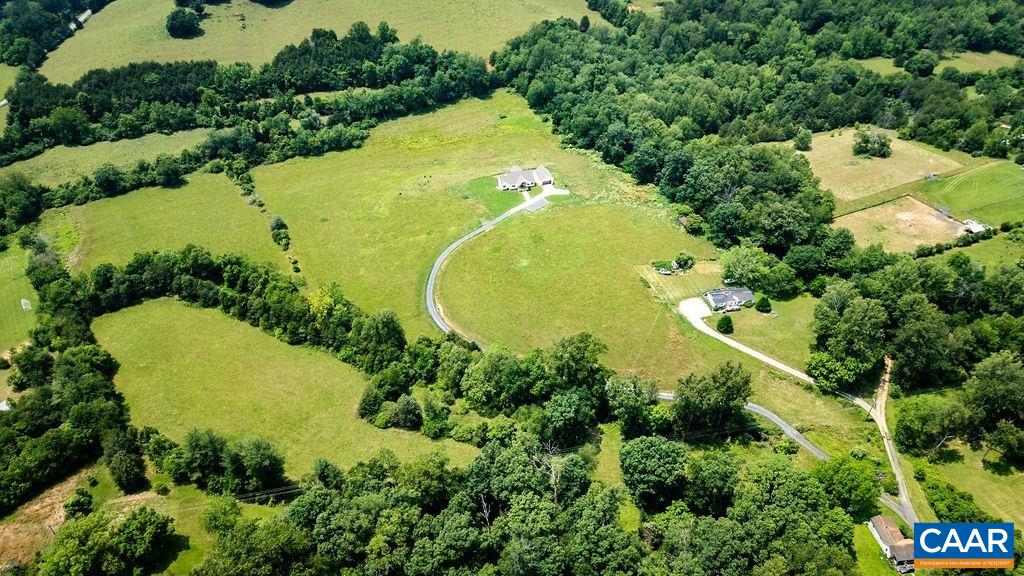 61 HILLSIDE LN, AFTON, Virginia 22920, 5 Bedrooms Bedrooms, ,4 BathroomsBathrooms,Residential,61 HILLSIDE LN,666196 MLS # 666196