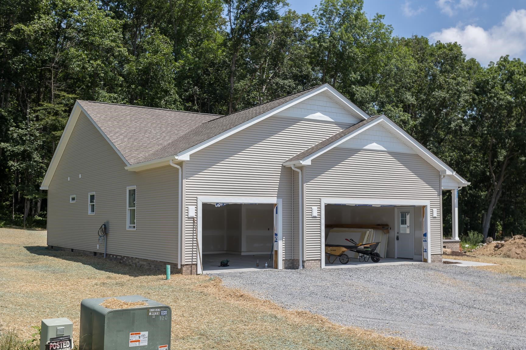 1959 E SAW MILL CT W, MCGAHEYSVILLE, Virginia 22840, 3 Bedrooms Bedrooms, ,2 BathroomsBathrooms,Residential,1959 E SAW MILL CT W,666197 MLS # 666197