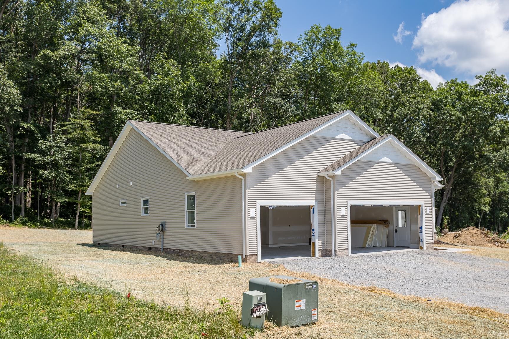 1959 E SAW MILL CT W, MCGAHEYSVILLE, Virginia 22840, 3 Bedrooms Bedrooms, ,2 BathroomsBathrooms,Residential,1959 E SAW MILL CT W,666197 MLS # 666197