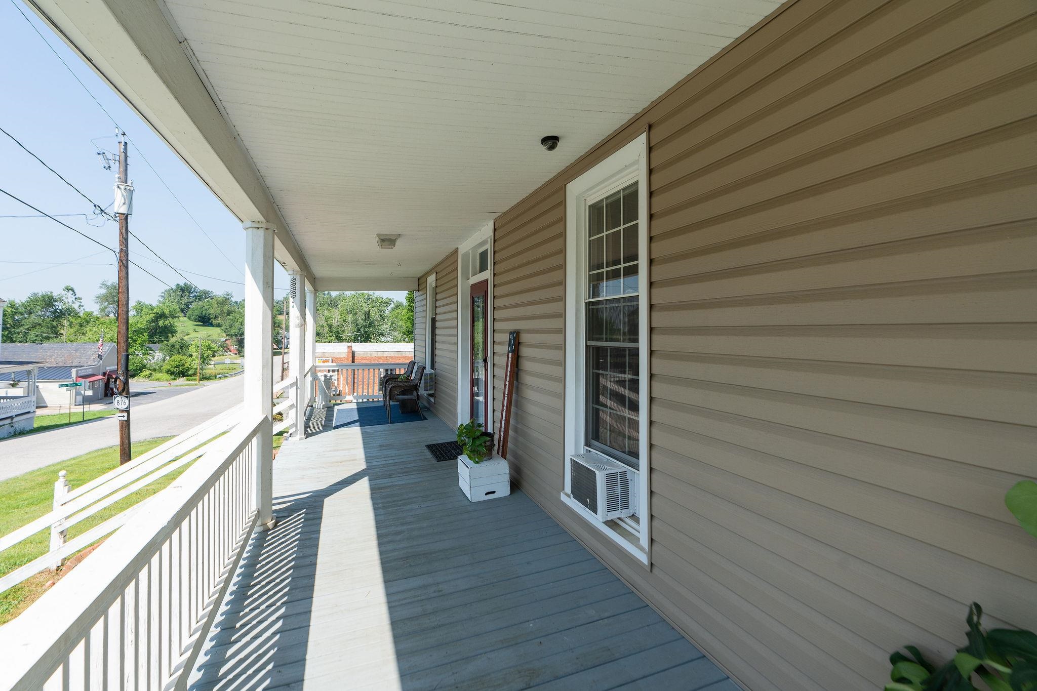 3681 MIDDLEBROOK VILLAGE RD, MIDDLEBROOK, Virginia 24459, 4 Bedrooms Bedrooms, ,2 BathroomsBathrooms,Residential,3681 MIDDLEBROOK VILLAGE RD,666199 MLS # 666199