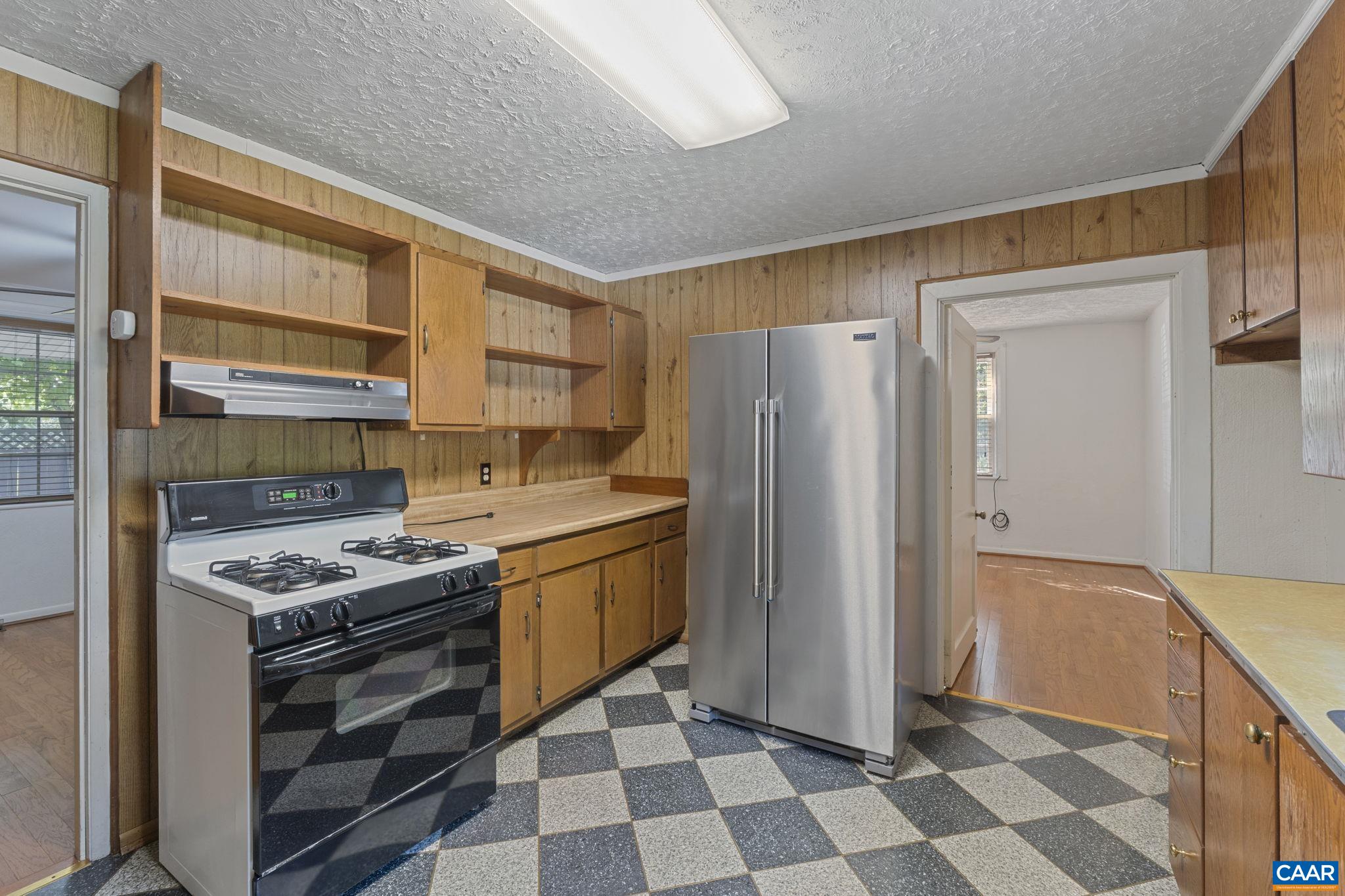 1562 THOMAS JEFFERSON PKWY, CHARLOTTESVILLE, Virginia 22901, 3 Bedrooms Bedrooms, ,2 BathroomsBathrooms,Residential,1562 THOMAS JEFFERSON PKWY,666200 MLS # 666200