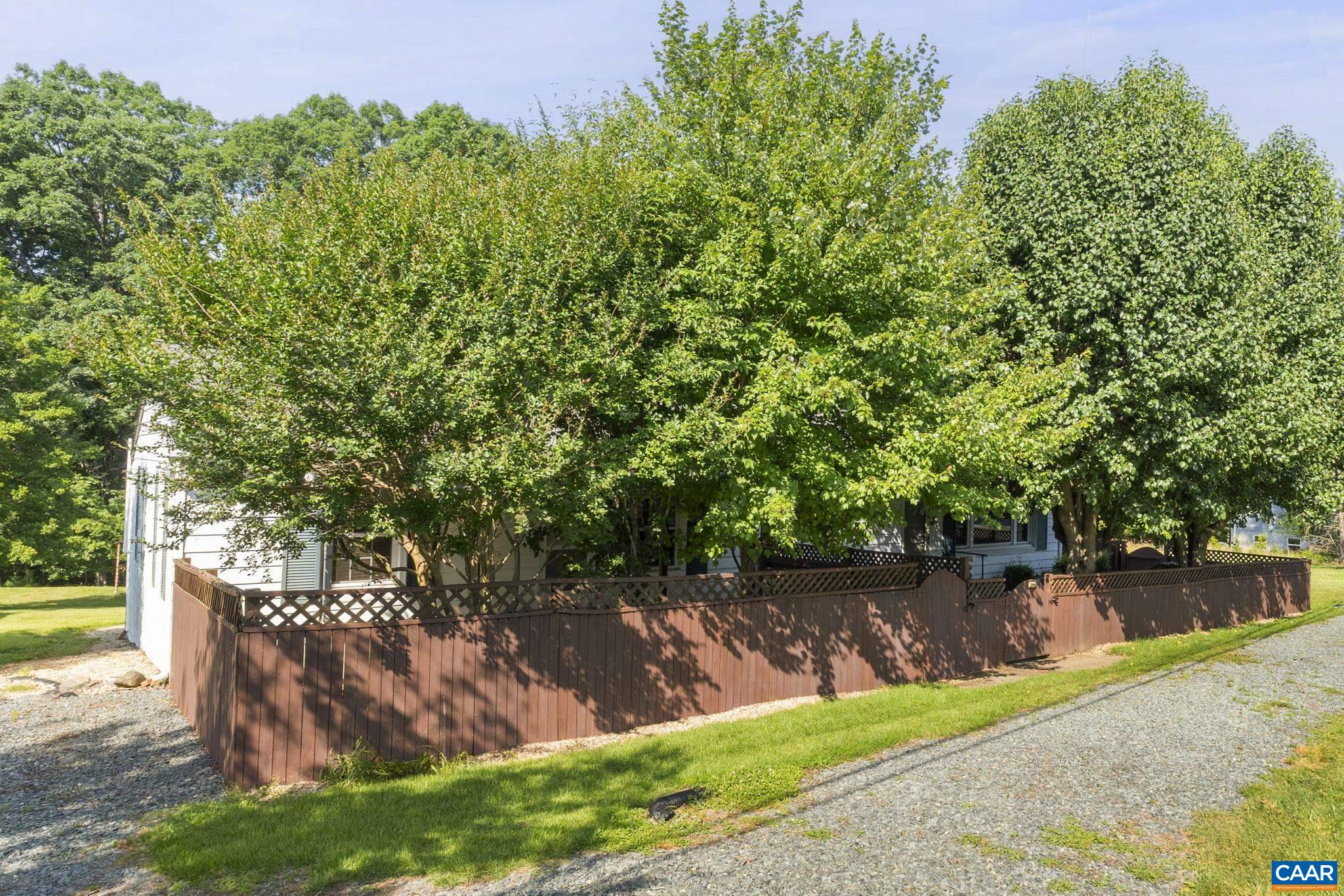 1562 THOMAS JEFFERSON PKWY, CHARLOTTESVILLE, Virginia 22901, 3 Bedrooms Bedrooms, ,2 BathroomsBathrooms,Residential,1562 THOMAS JEFFERSON PKWY,666200 MLS # 666200