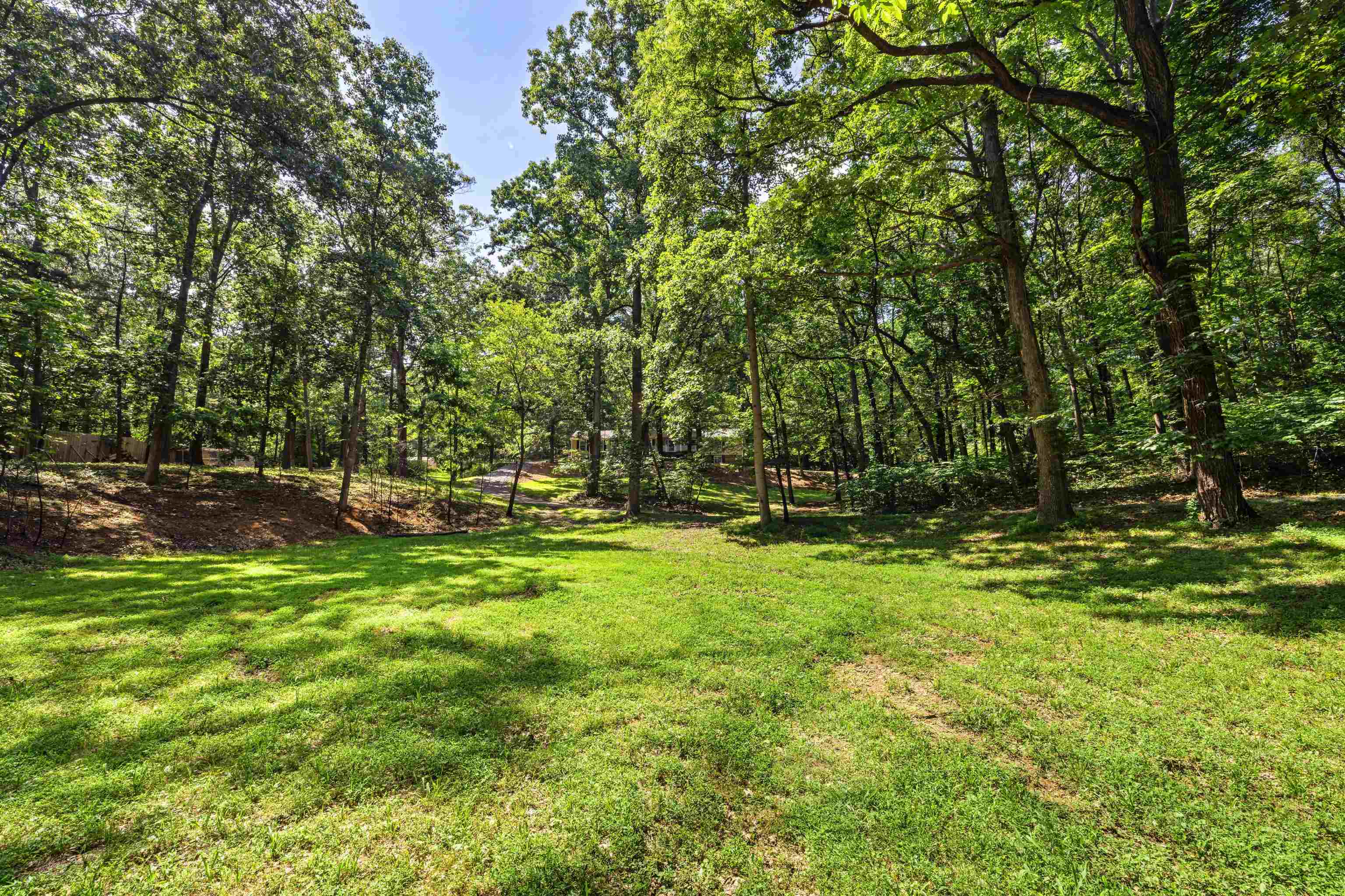 2035 LEE JACKSON HWY, STAUNTON, Virginia 24401, 3 Bedrooms Bedrooms, ,2 BathroomsBathrooms,Residential,2035 LEE JACKSON HWY,666201 MLS # 666201