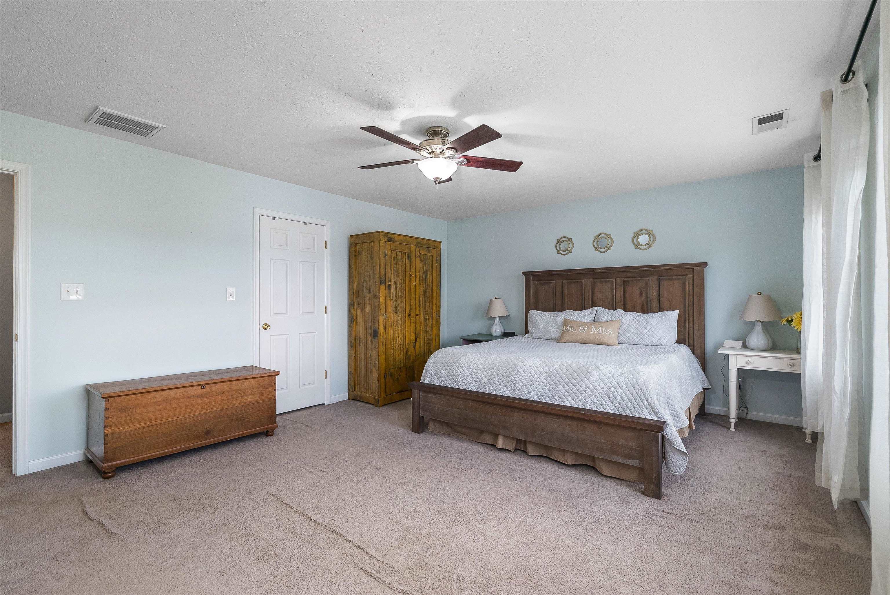 118 WEXFORD ST, STAUNTON, Virginia 24401, 3 Bedrooms Bedrooms, ,2 BathroomsBathrooms,Residential,118 WEXFORD ST,666203 MLS # 666203