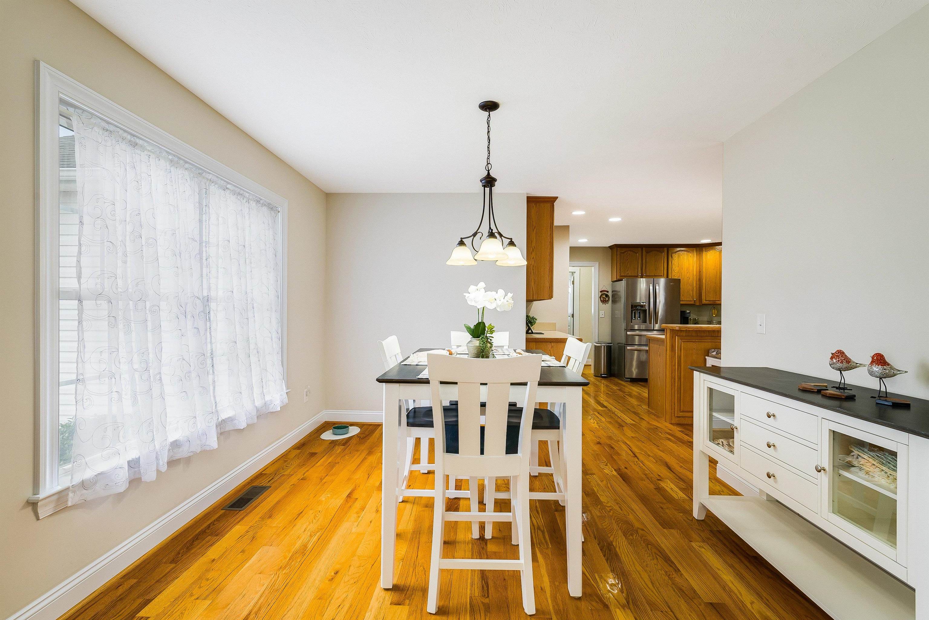 902 WATERTON ST, STAUNTON, Virginia 24401, 3 Bedrooms Bedrooms, ,2 BathroomsBathrooms,Residential,902 WATERTON ST,666204 MLS # 666204