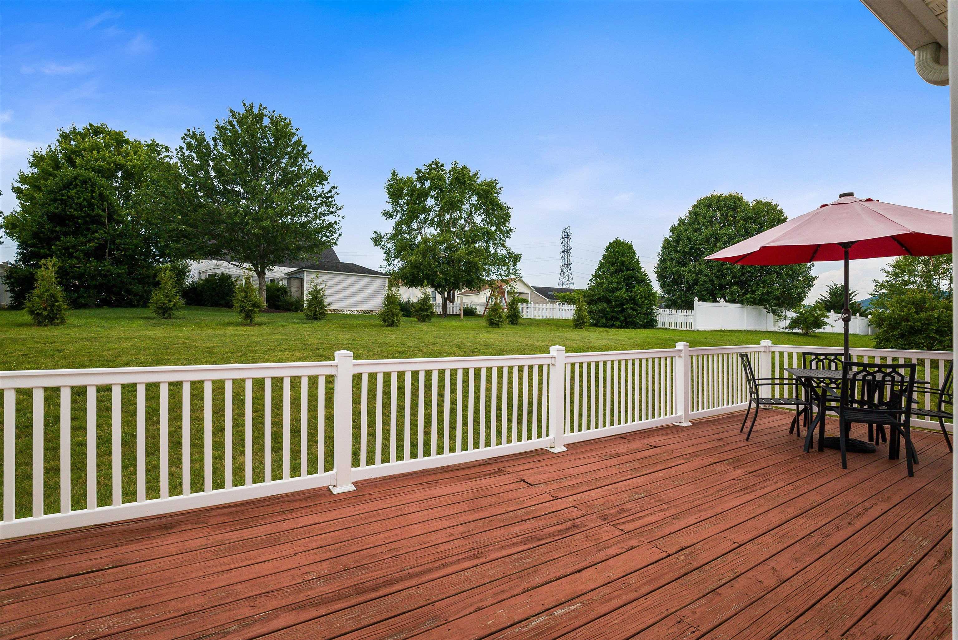 902 WATERTON ST, STAUNTON, Virginia 24401, 3 Bedrooms Bedrooms, ,2 BathroomsBathrooms,Residential,902 WATERTON ST,666204 MLS # 666204