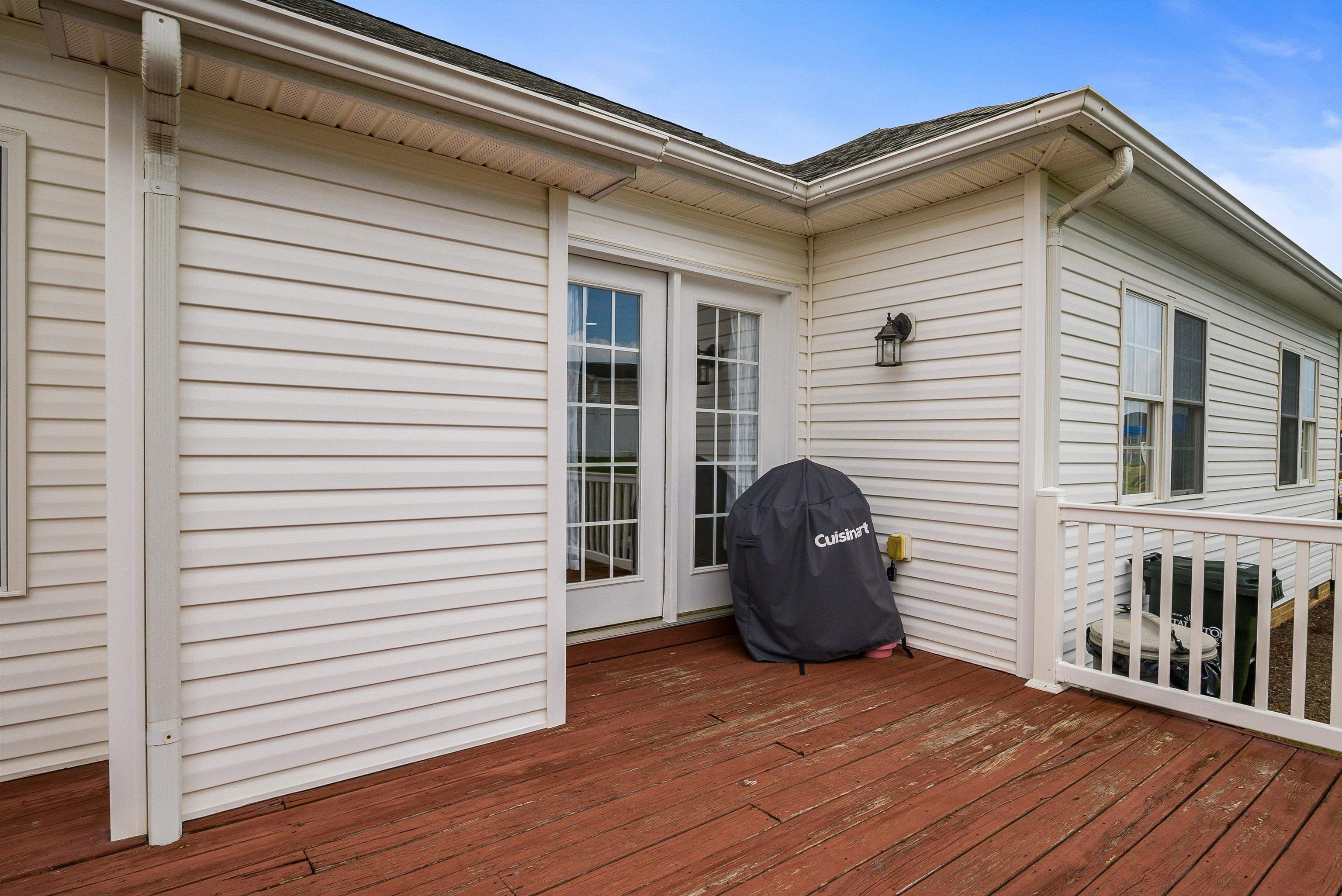 902 WATERTON ST, STAUNTON, Virginia 24401, 3 Bedrooms Bedrooms, ,2 BathroomsBathrooms,Residential,902 WATERTON ST,666204 MLS # 666204