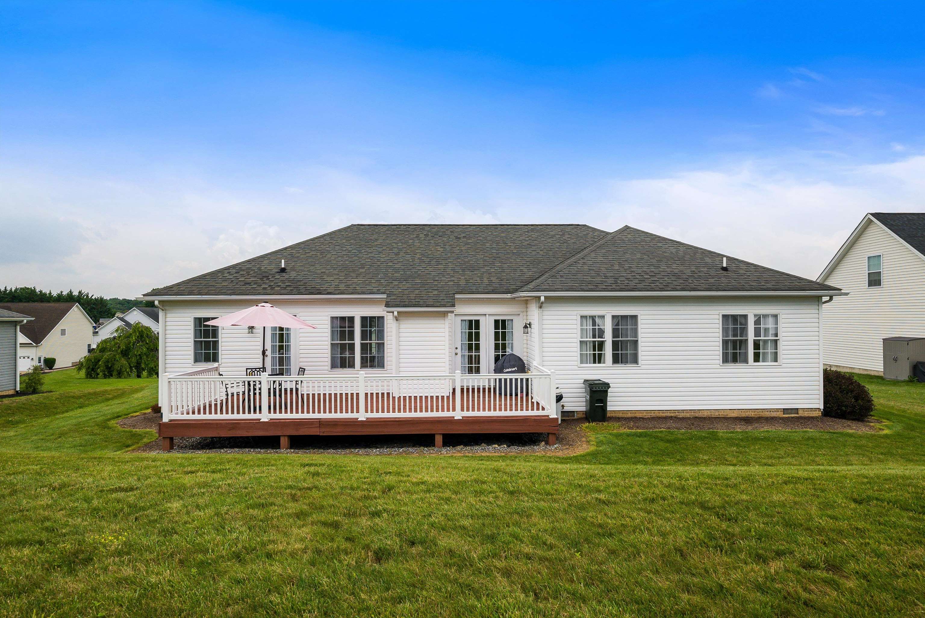 902 WATERTON ST, STAUNTON, Virginia 24401, 3 Bedrooms Bedrooms, ,2 BathroomsBathrooms,Residential,902 WATERTON ST,666204 MLS # 666204