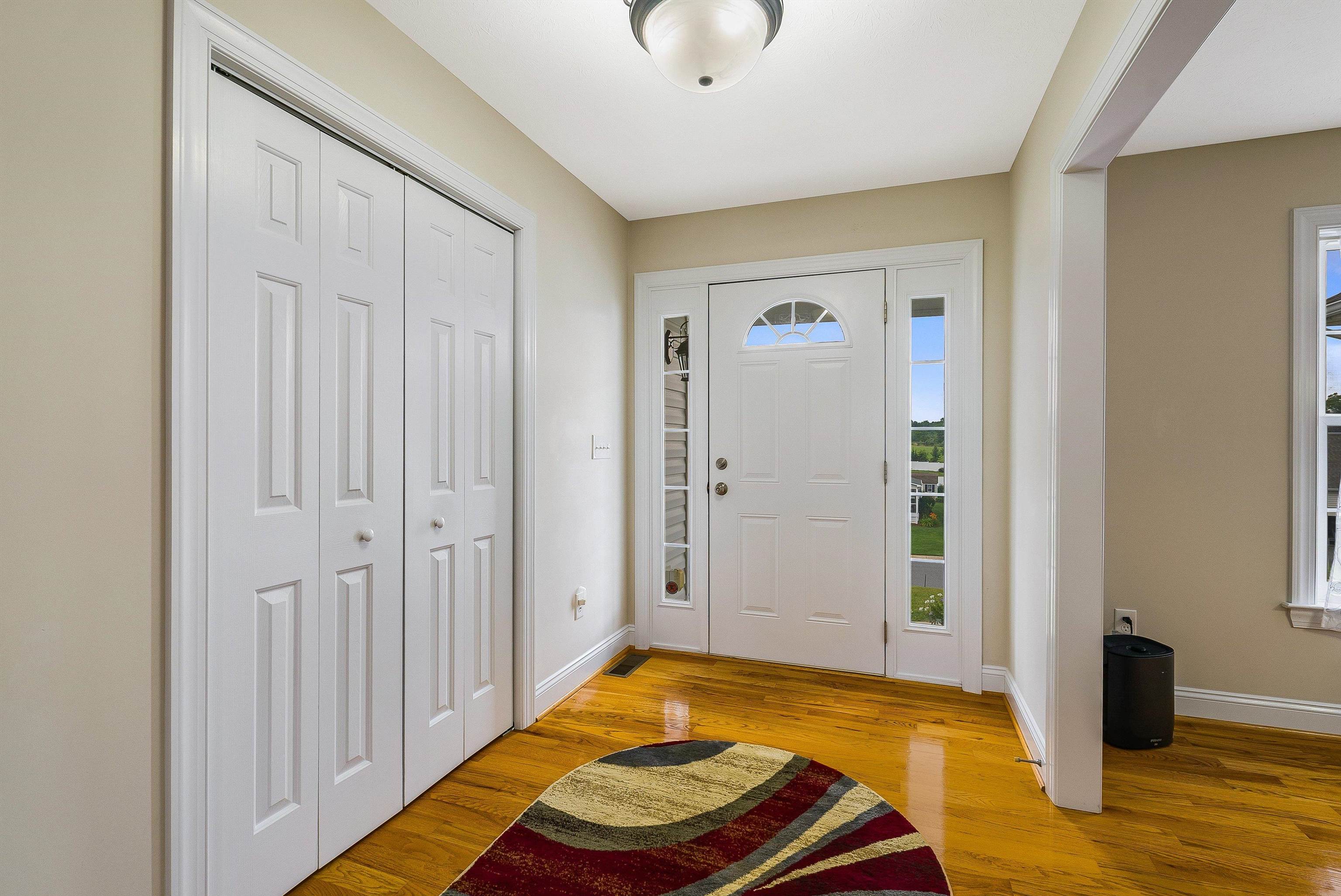 902 WATERTON ST, STAUNTON, Virginia 24401, 3 Bedrooms Bedrooms, ,2 BathroomsBathrooms,Residential,902 WATERTON ST,666204 MLS # 666204