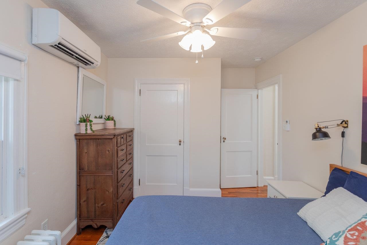 1450 BLUESTONE ST, HARRISONBURG, Virginia 22801, 3 Bedrooms Bedrooms, ,1 BathroomBathrooms,Residential,1450 BLUESTONE ST,666205 MLS # 666205