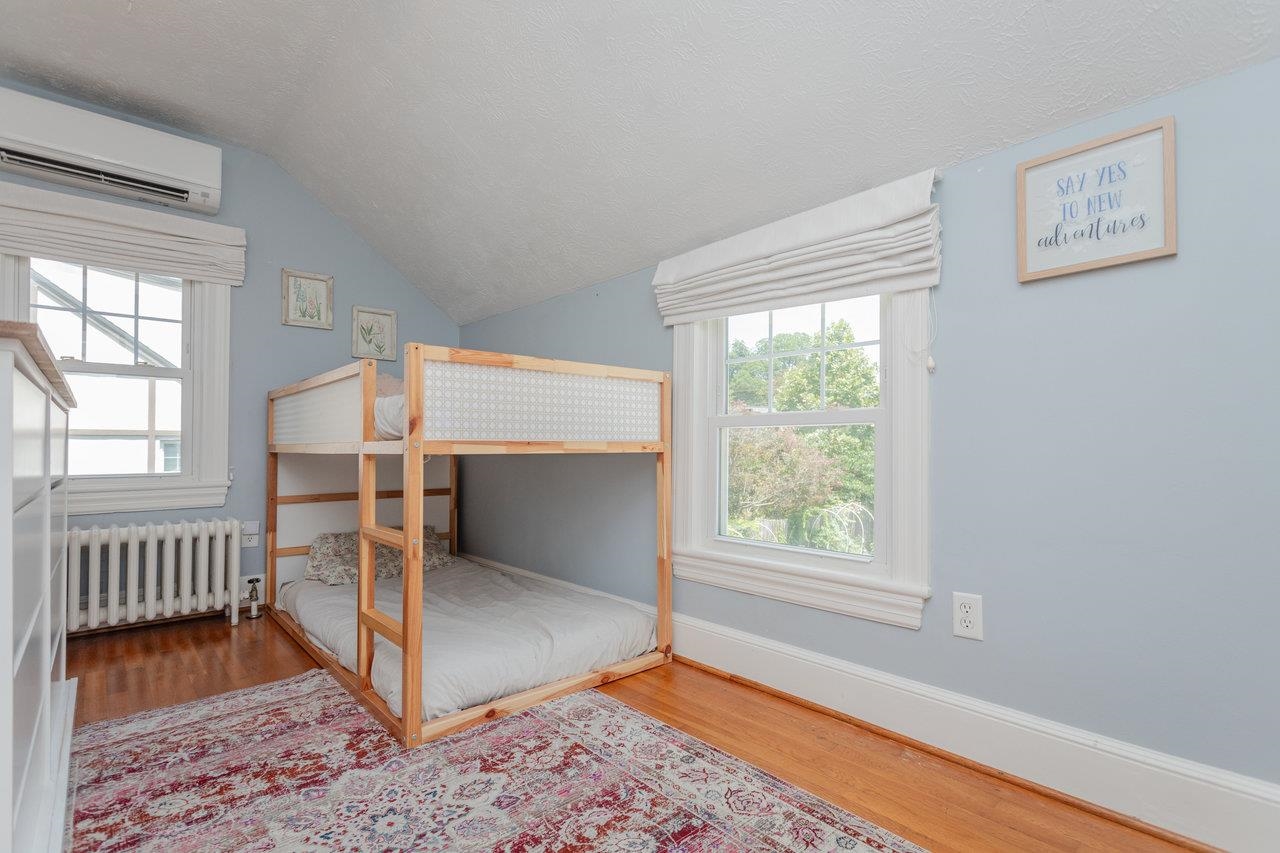 1450 BLUESTONE ST, HARRISONBURG, Virginia 22801, 3 Bedrooms Bedrooms, ,1 BathroomBathrooms,Residential,1450 BLUESTONE ST,666205 MLS # 666205