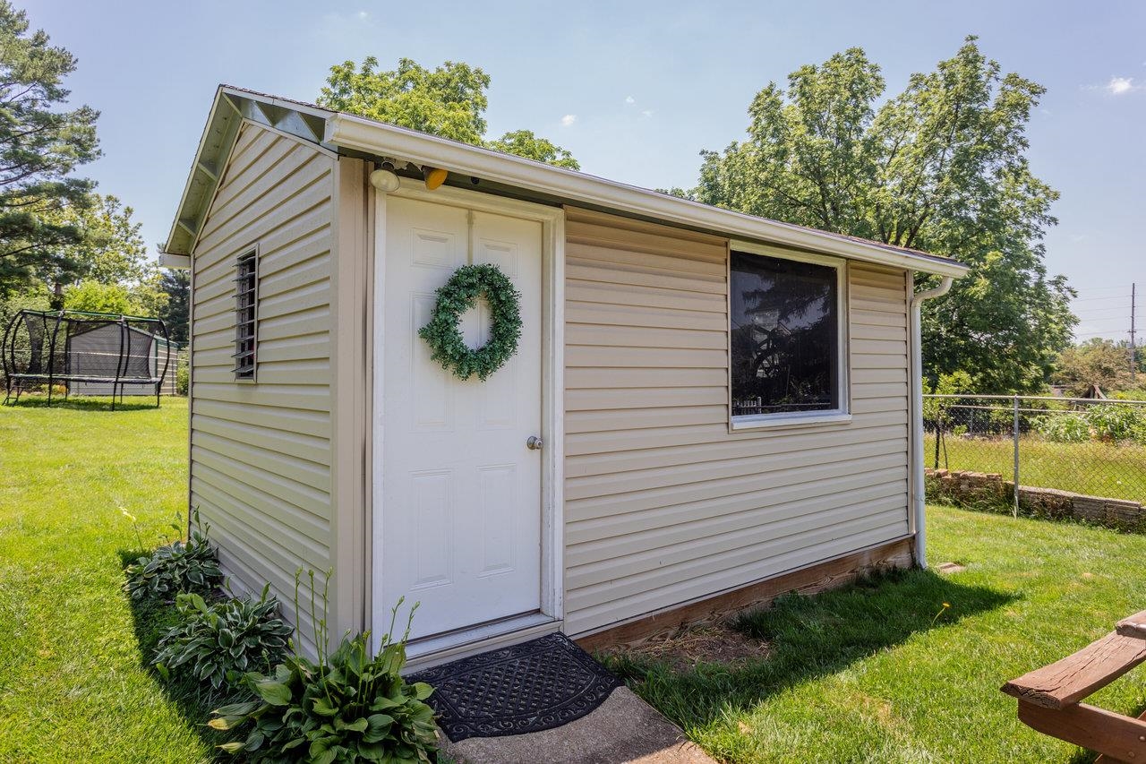 1450 BLUESTONE ST, HARRISONBURG, Virginia 22801, 3 Bedrooms Bedrooms, ,1 BathroomBathrooms,Residential,1450 BLUESTONE ST,666205 MLS # 666205