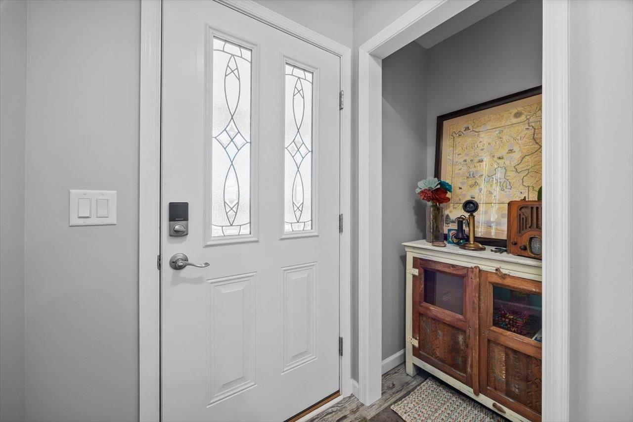7 OAK VIEW DR, STAUNTON, Virginia 24401, 3 Bedrooms Bedrooms, ,2 BathroomsBathrooms,Residential,7 OAK VIEW DR,666206 MLS # 666206