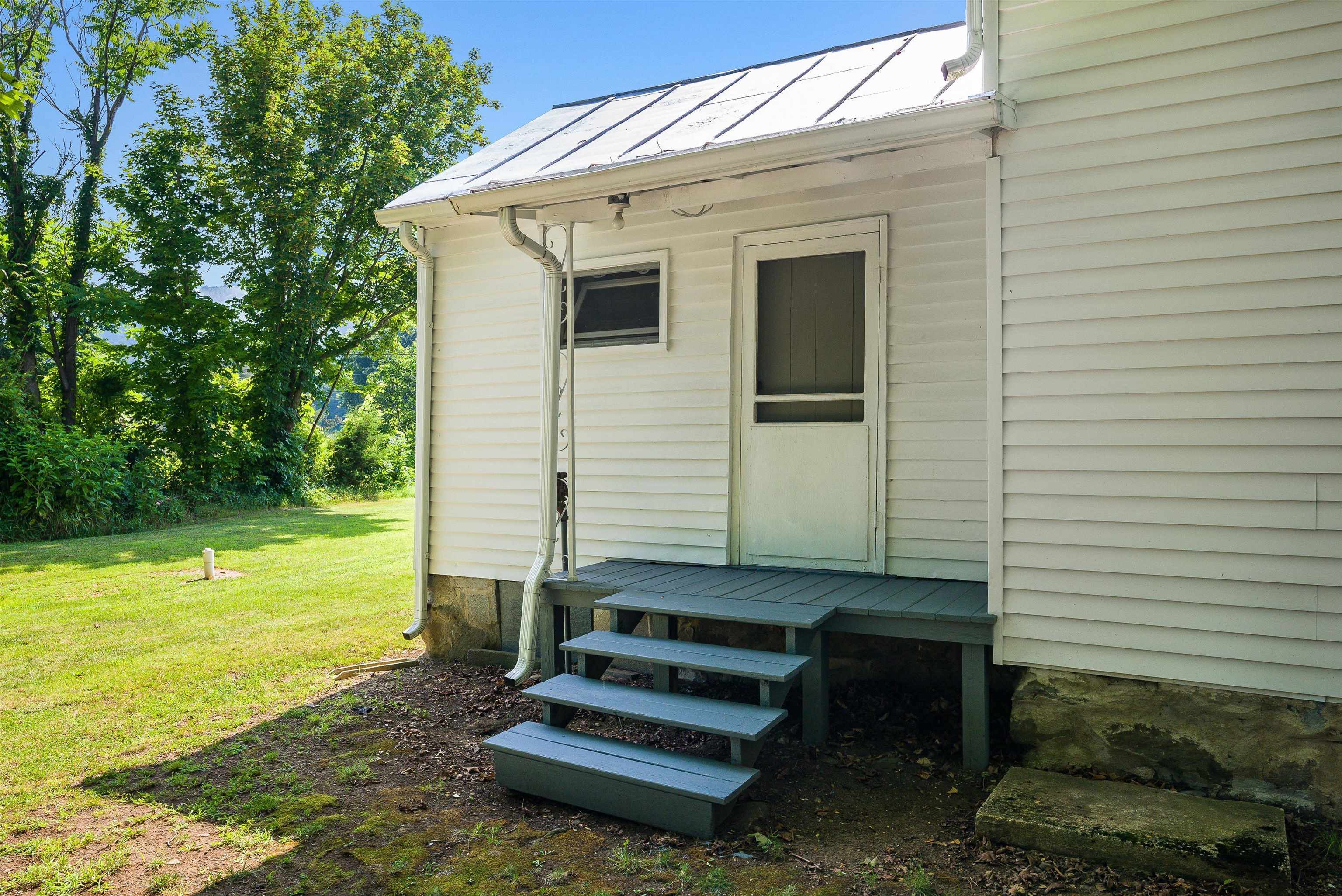 3914 IDA RD, LURAY, Virginia 22835, 3 Bedrooms Bedrooms, ,2 BathroomsBathrooms,Residential,3914 IDA RD,666208 MLS # 666208