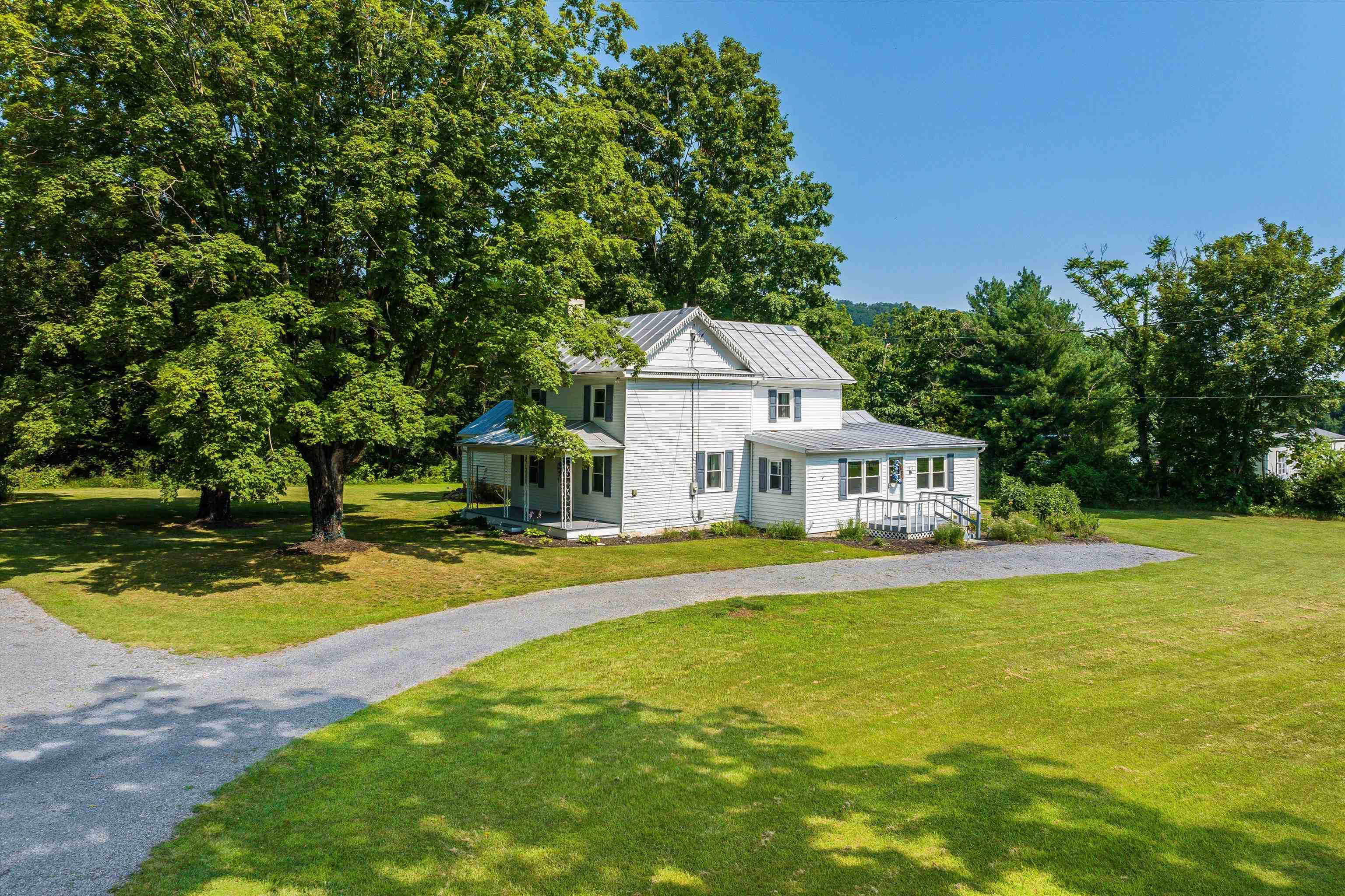 3914 IDA RD, LURAY, Virginia 22835, 3 Bedrooms Bedrooms, ,2 BathroomsBathrooms,Residential,3914 IDA RD,666208 MLS # 666208