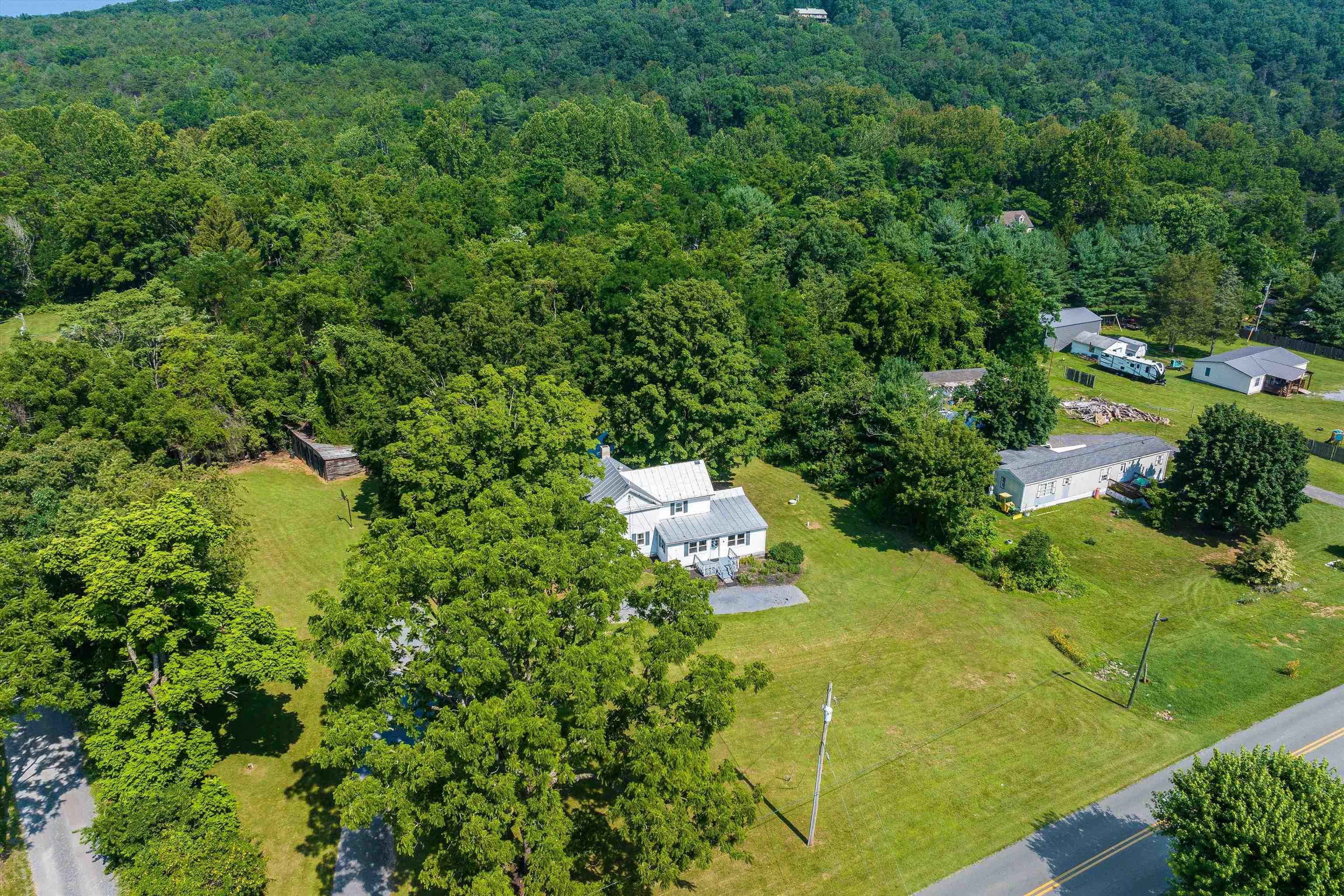 3914 IDA RD, LURAY, Virginia 22835, 3 Bedrooms Bedrooms, ,2 BathroomsBathrooms,Residential,3914 IDA RD,666208 MLS # 666208