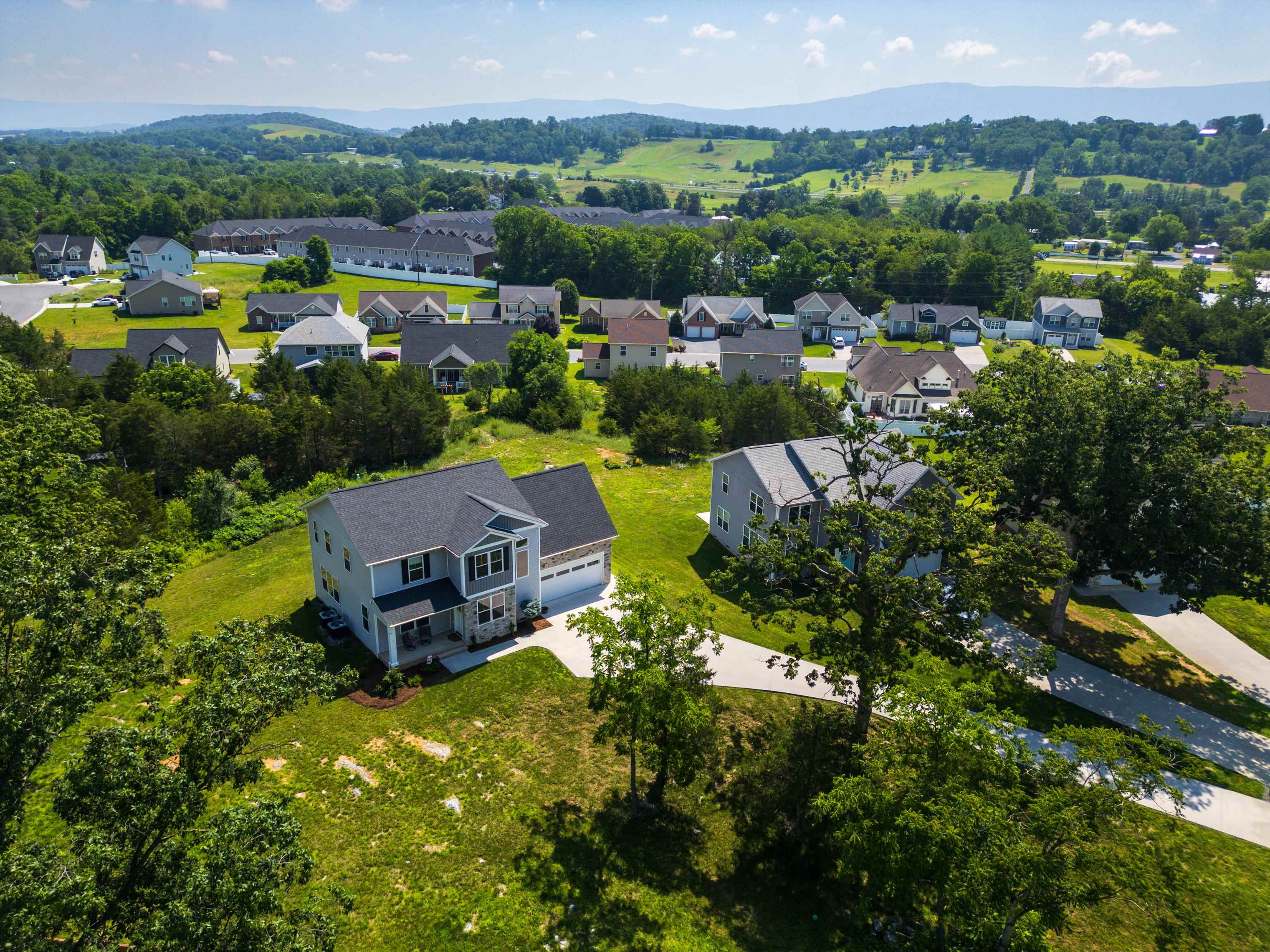4111 FINN CT, ROCKINGHAM, Virginia 22802, 4 Bedrooms Bedrooms, ,2 BathroomsBathrooms,Residential,4111 FINN CT,666210 MLS # 666210
