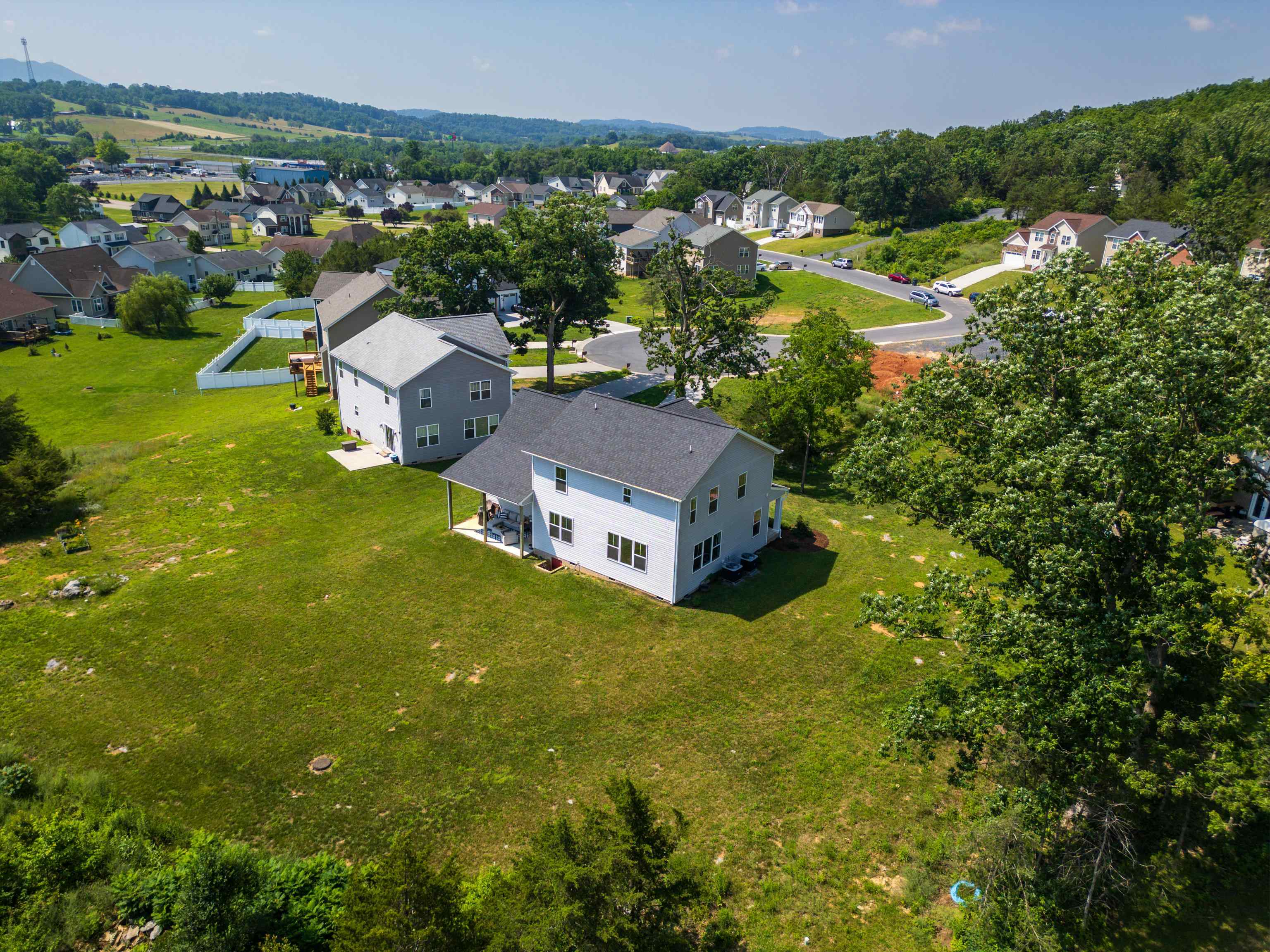 4111 FINN CT, ROCKINGHAM, Virginia 22802, 4 Bedrooms Bedrooms, ,2 BathroomsBathrooms,Residential,4111 FINN CT,666210 MLS # 666210