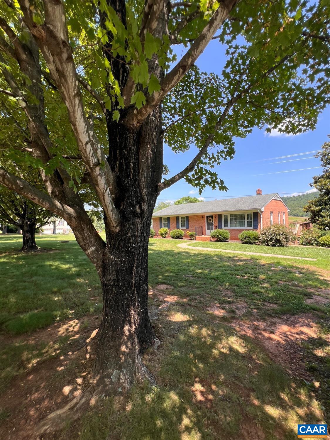 1410 STEVENS COVE RD, LOVINGSTON, Virginia 22949, 3 Bedrooms Bedrooms, ,2 BathroomsBathrooms,Residential,1410 STEVENS COVE RD,666212 MLS # 666212