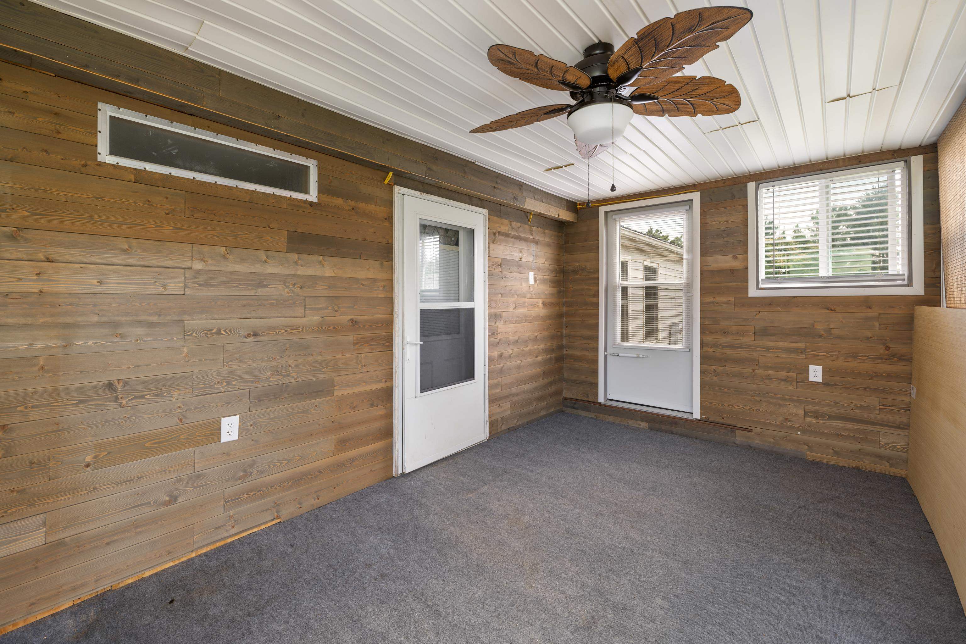 634 PATTERSON MILL RD, GROTTOES, Virginia 24441, 3 Bedrooms Bedrooms, ,2 BathroomsBathrooms,Residential,634 PATTERSON MILL RD,666215 MLS # 666215
