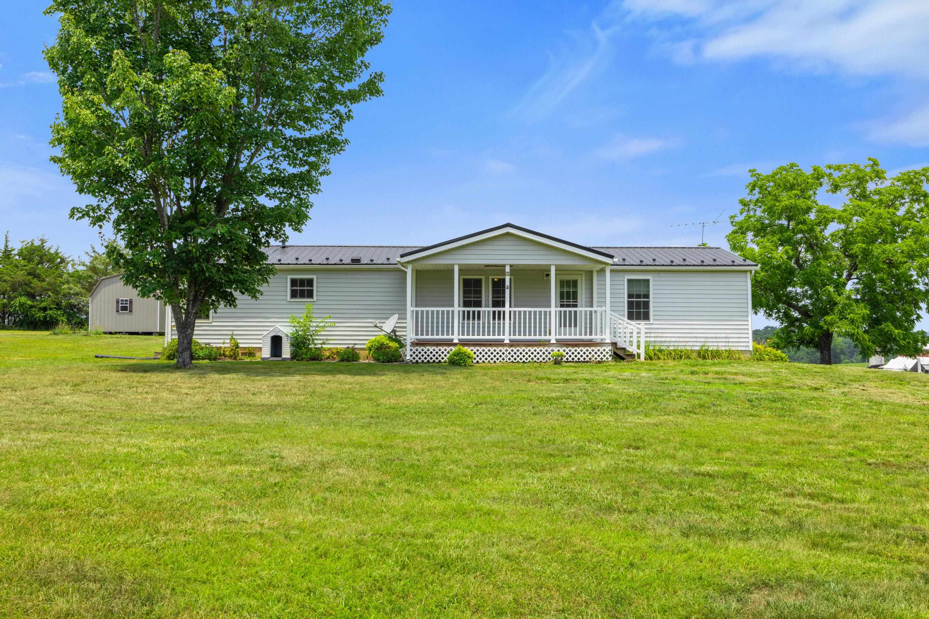 634 PATTERSON MILL RD, GROTTOES, Virginia 24441, 3 Bedrooms Bedrooms, ,2 BathroomsBathrooms,Residential,634 PATTERSON MILL RD,666215 MLS # 666215