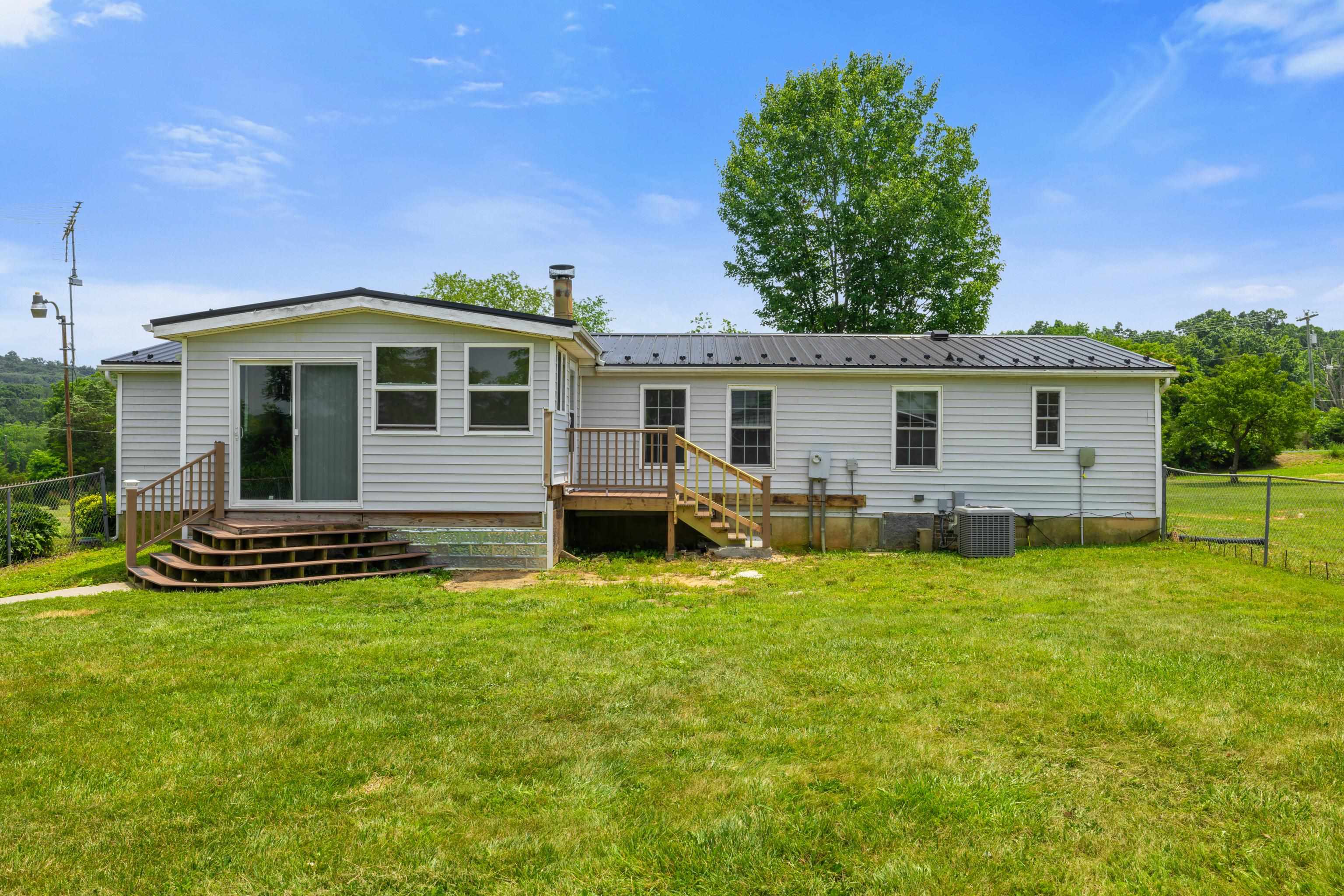 634 PATTERSON MILL RD, GROTTOES, Virginia 24441, 3 Bedrooms Bedrooms, ,2 BathroomsBathrooms,Residential,634 PATTERSON MILL RD,666215 MLS # 666215
