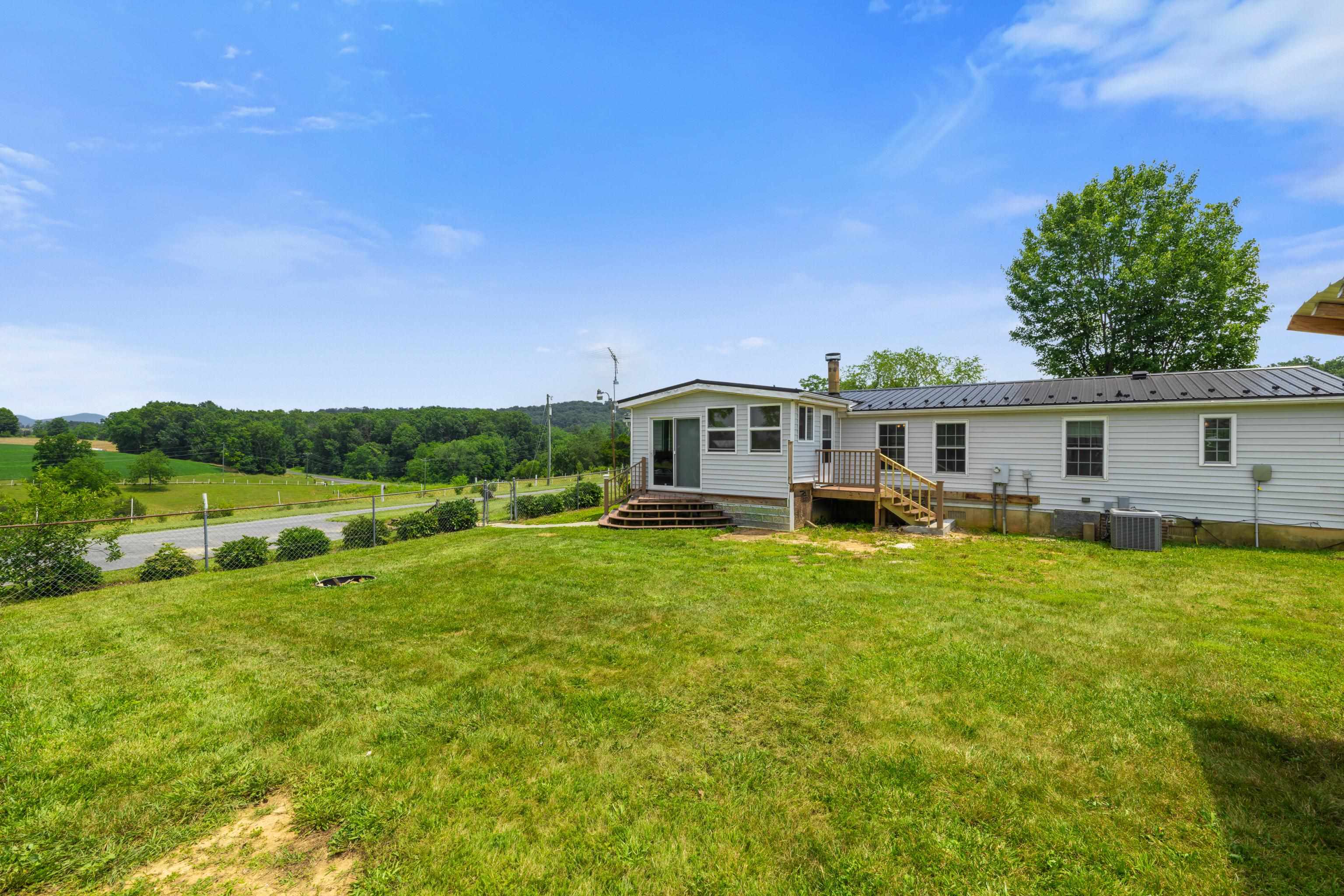 634 PATTERSON MILL RD, GROTTOES, Virginia 24441, 3 Bedrooms Bedrooms, ,2 BathroomsBathrooms,Residential,634 PATTERSON MILL RD,666215 MLS # 666215