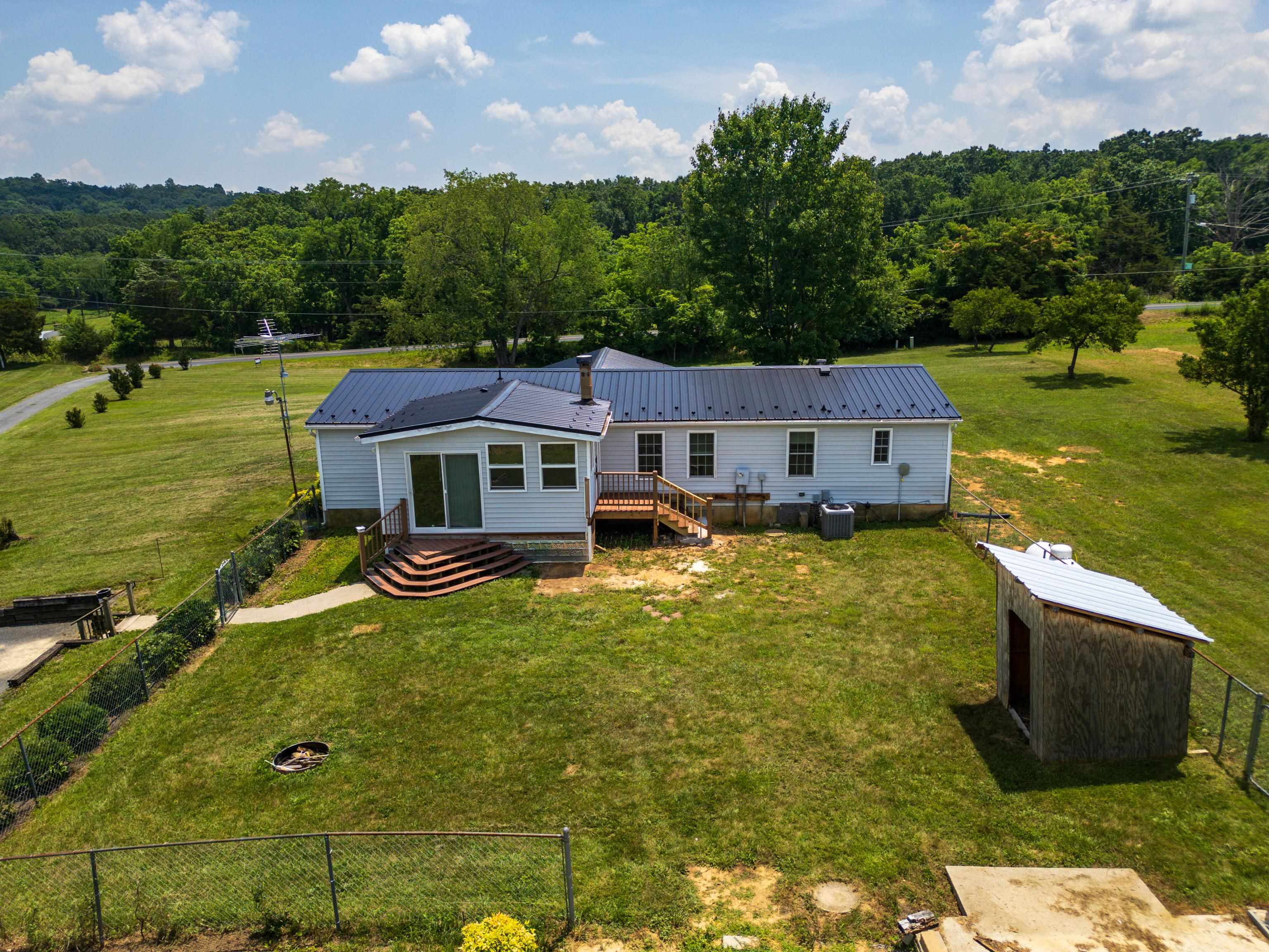 634 PATTERSON MILL RD, GROTTOES, Virginia 24441, 3 Bedrooms Bedrooms, ,2 BathroomsBathrooms,Residential,634 PATTERSON MILL RD,666215 MLS # 666215