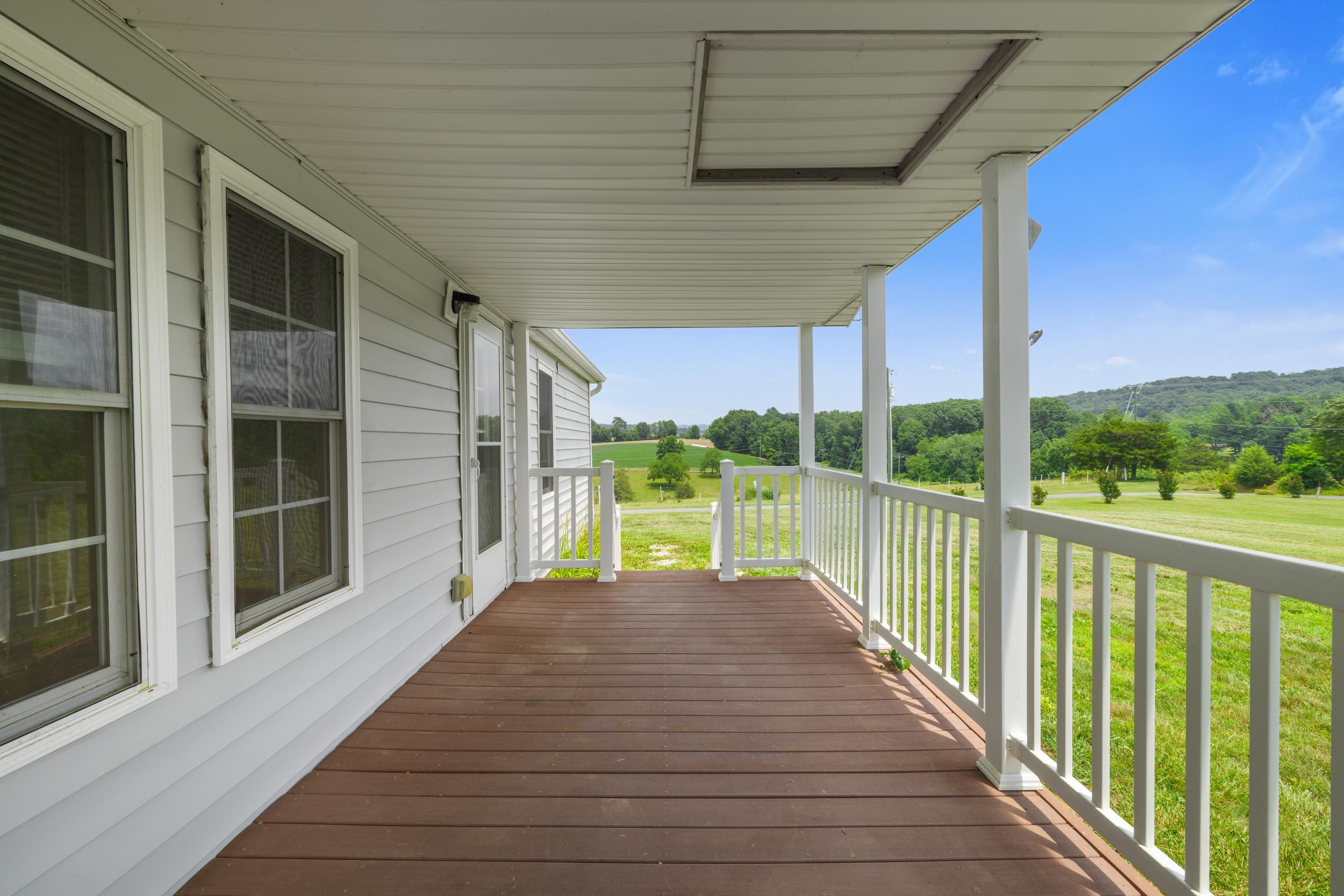 634 PATTERSON MILL RD, GROTTOES, Virginia 24441, 3 Bedrooms Bedrooms, ,2 BathroomsBathrooms,Residential,634 PATTERSON MILL RD,666215 MLS # 666215