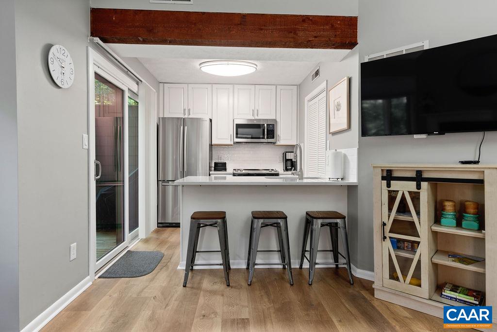 461 THREE RIDGES CONDOS, ROSELAND, Virginia 22967, 2 Bedrooms Bedrooms, ,2 BathroomsBathrooms,Residential,461 THREE RIDGES CONDOS,666217 MLS # 666217