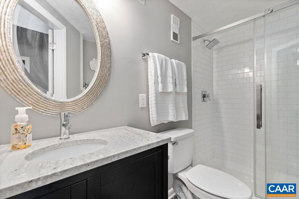 461 THREE RIDGES CONDOS, ROSELAND, Virginia 22967, 2 Bedrooms Bedrooms, ,2 BathroomsBathrooms,Residential,461 THREE RIDGES CONDOS,666217 MLS # 666217