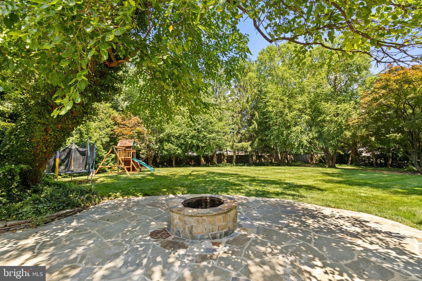 2503 N JEFFERSON ST, ARLINGTON, Virginia 22207, 6 Bedrooms Bedrooms, ,4 BathroomsBathrooms,Residential,For sale,2503 N JEFFERSON ST,VAAR2055930 MLS # VAAR2055930
